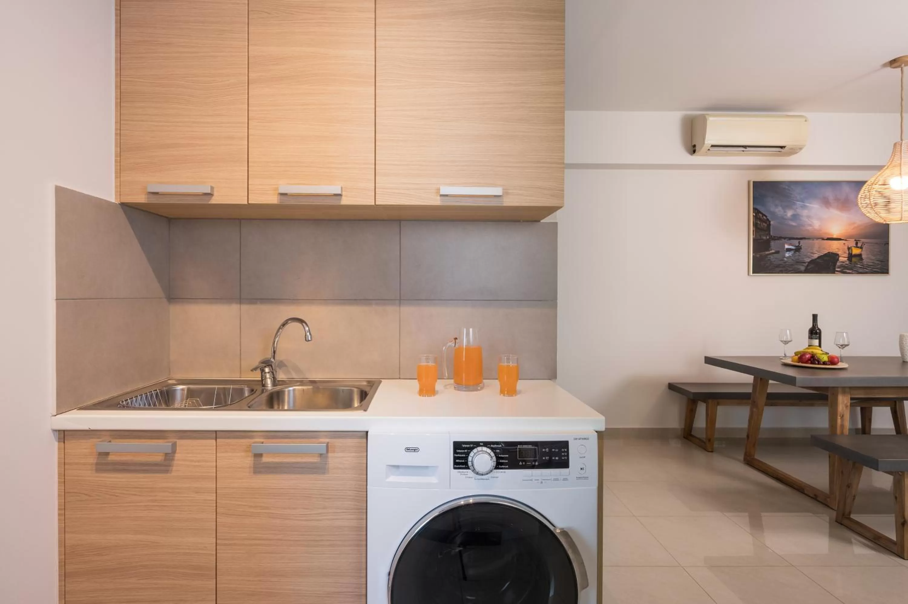 Kitchen or kitchenette in Trianon Luxury Apartments & Suites