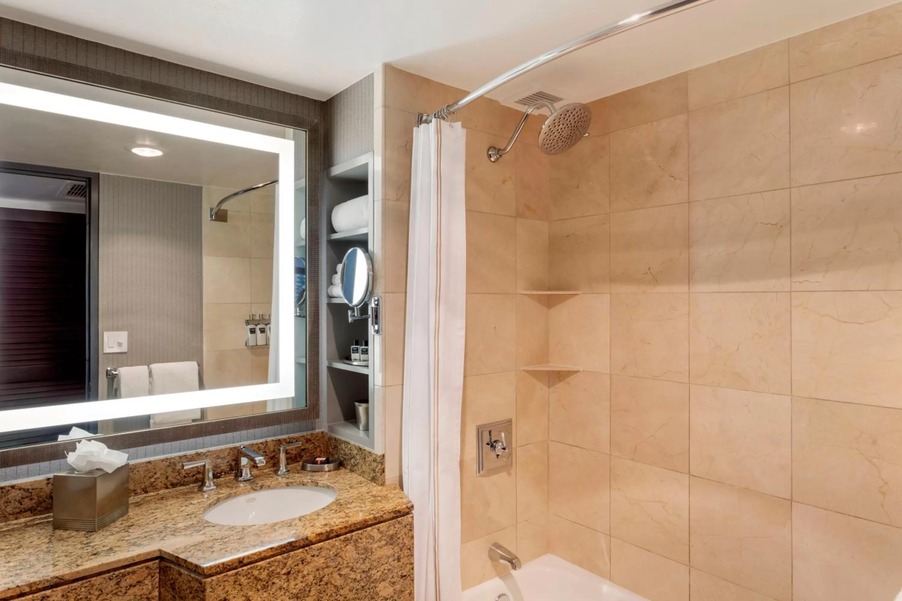 King Room - Yale View in Omni New Haven Hotel at Yale