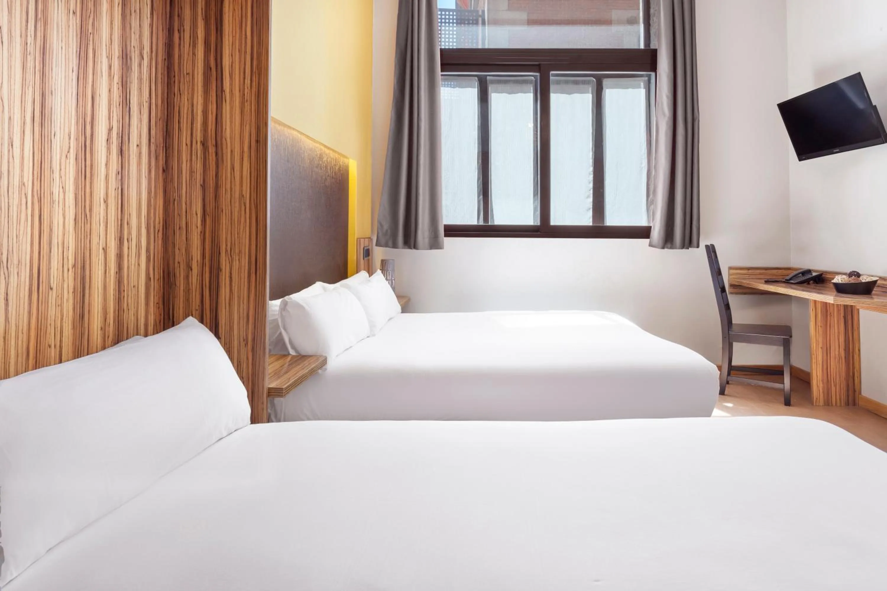 Family Room Ground Floor in B&B HOTEL Madrid Centro Plaza Mayor