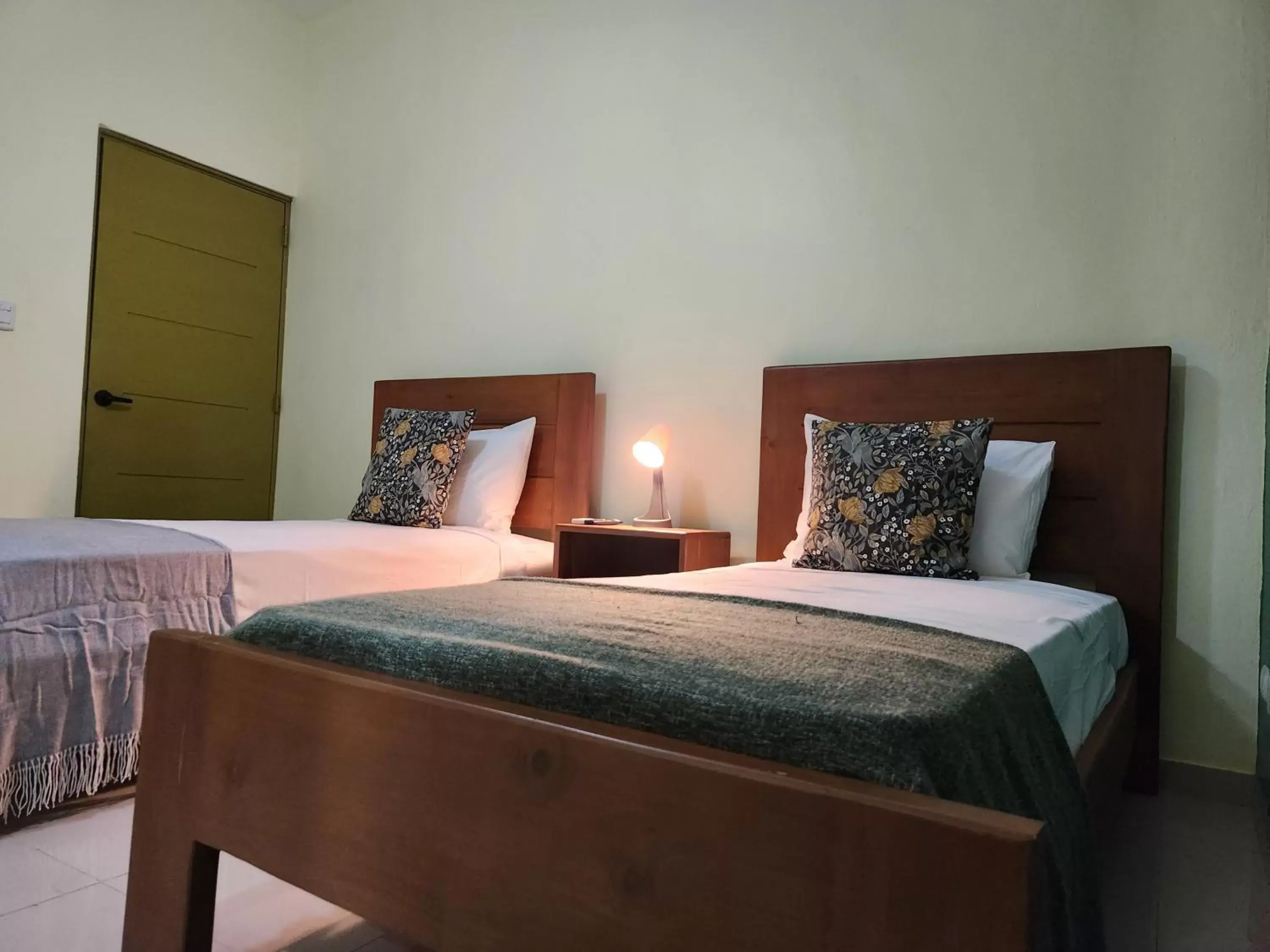 Deluxe Double Room with Two Single Beds - single occupancy in Hotel La Casona MC Deluxe Double Room with Two Single Beds - single occupancy in Hotel La Casona MC