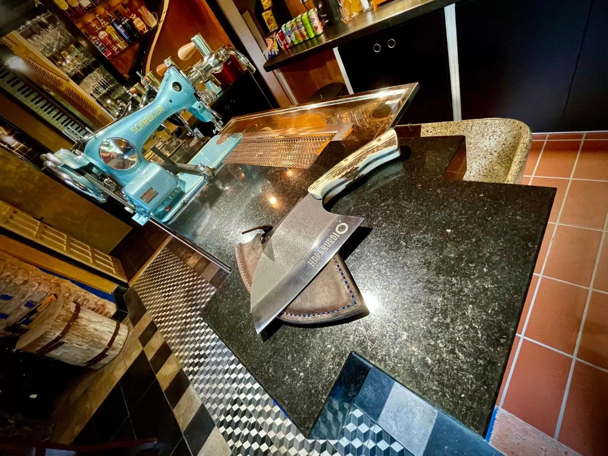 HARABURDI® Recyclart Hotel