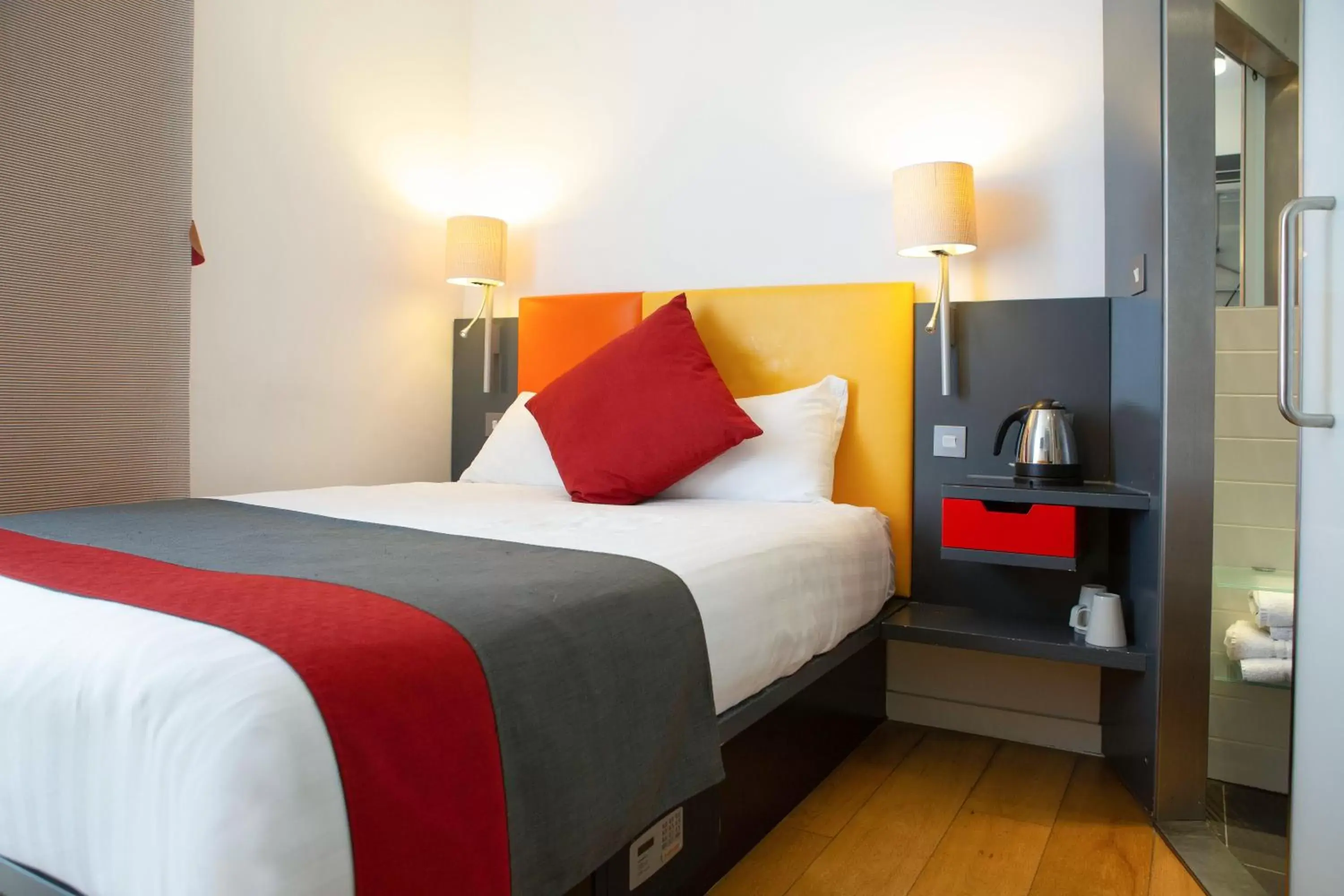 Double Room in Four Points Flex by Sheraton Cardiff Double Room in Four Points Flex by Sheraton Cardiff