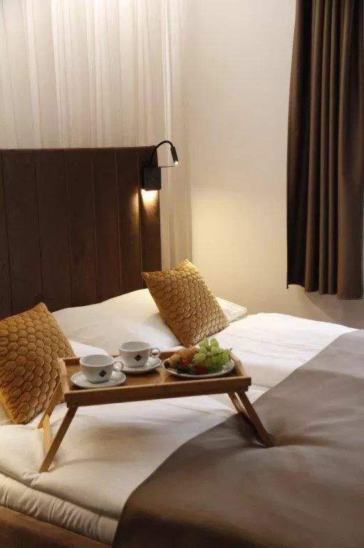 Bed in Hotel Svambersky dum