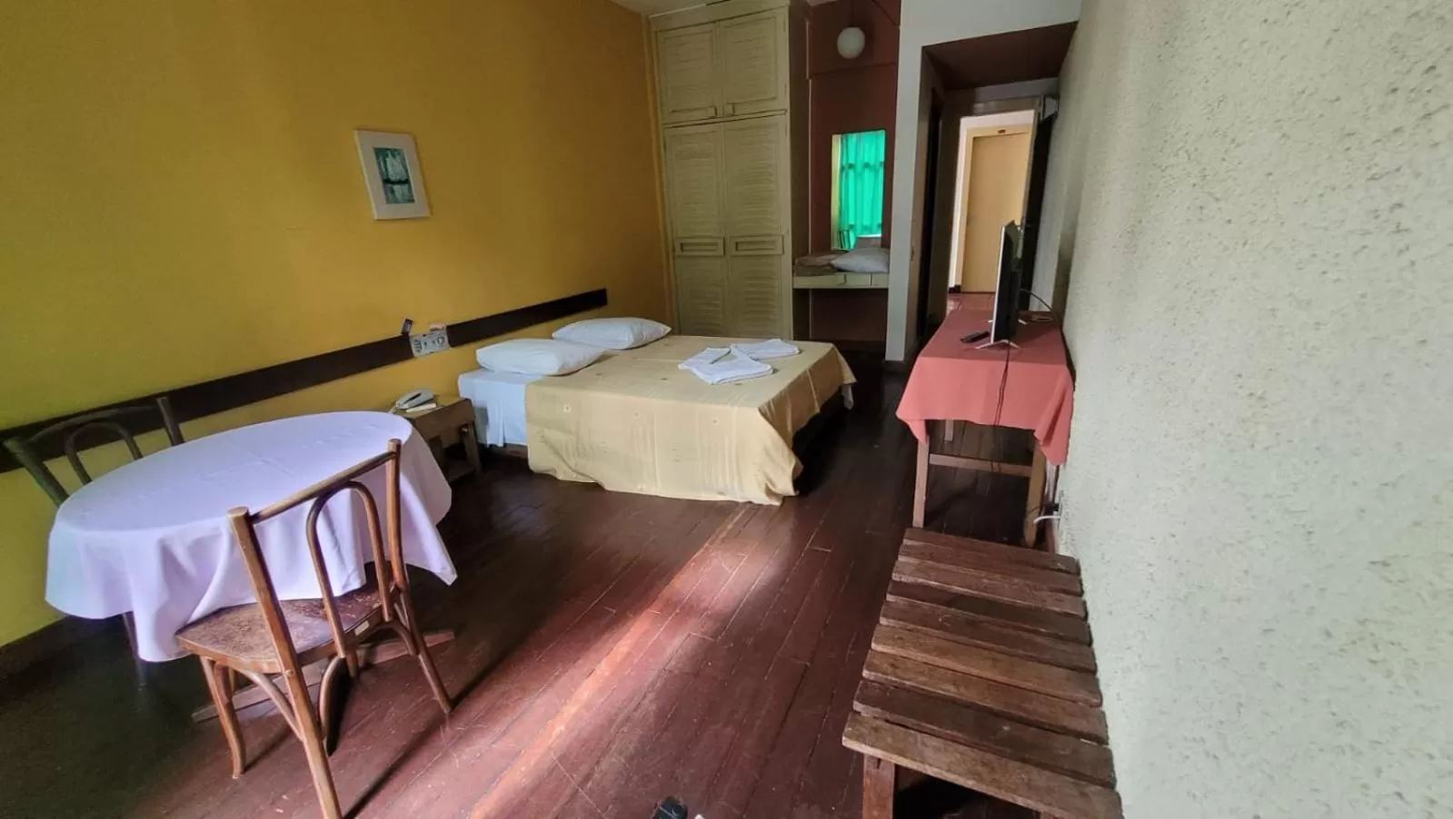 TV and multimedia in Hotur Hotel