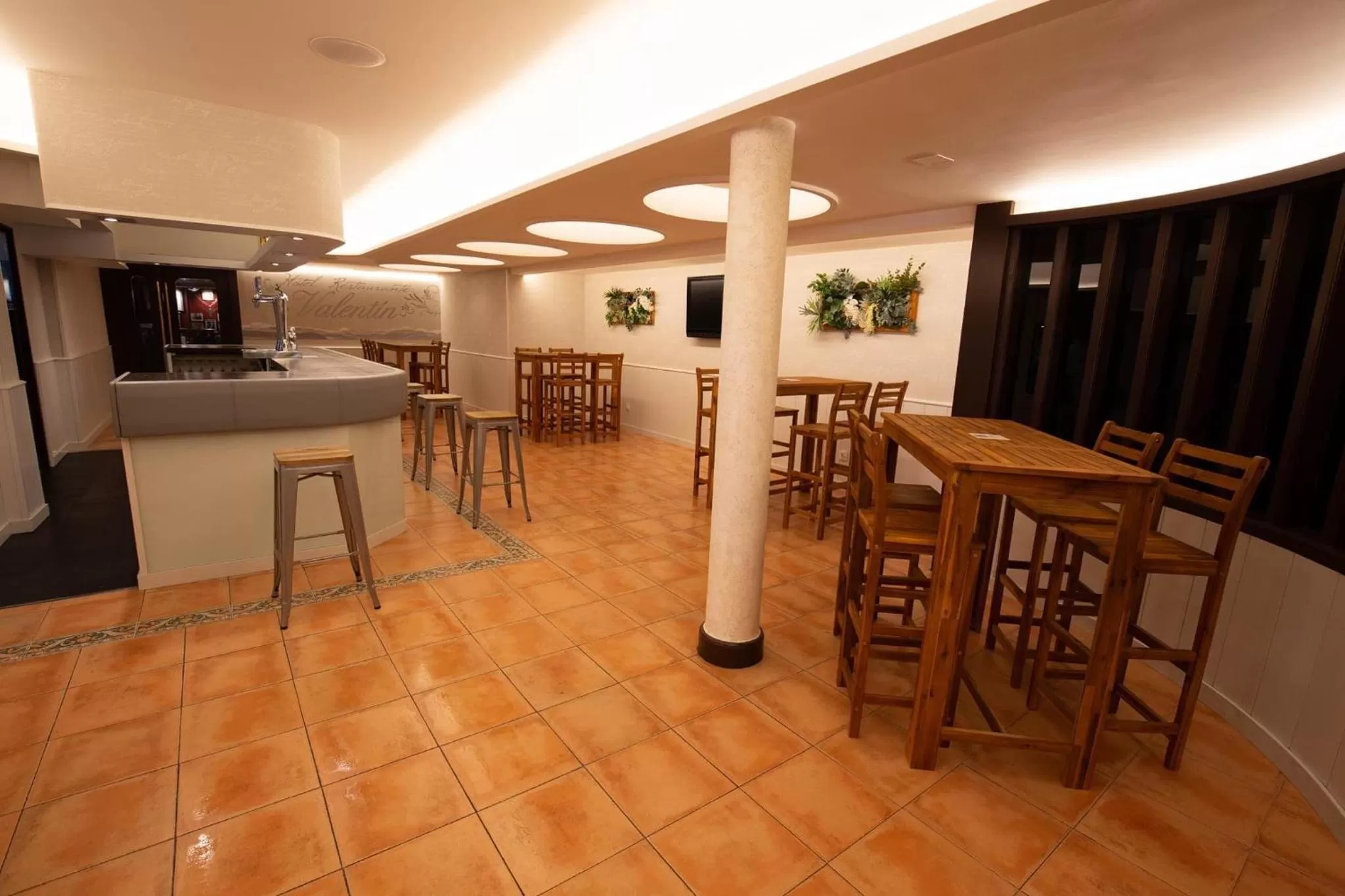 Lounge or bar in Hotel Valentin