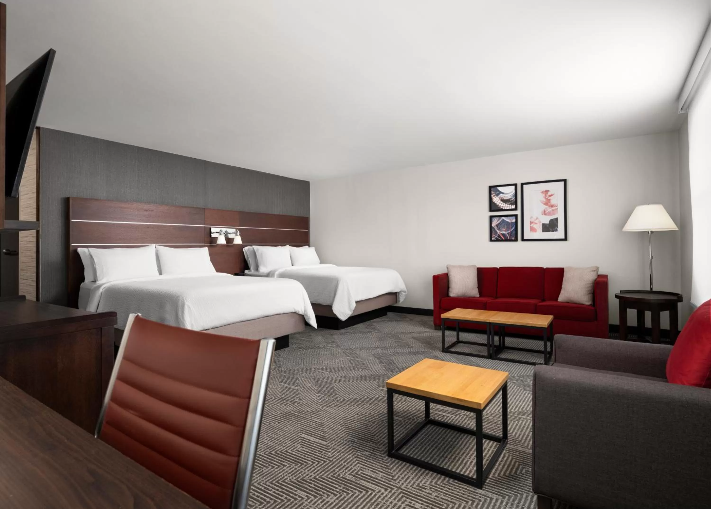 Bed in Holiday Inn - Cincinnati - Liberty Way by IHG