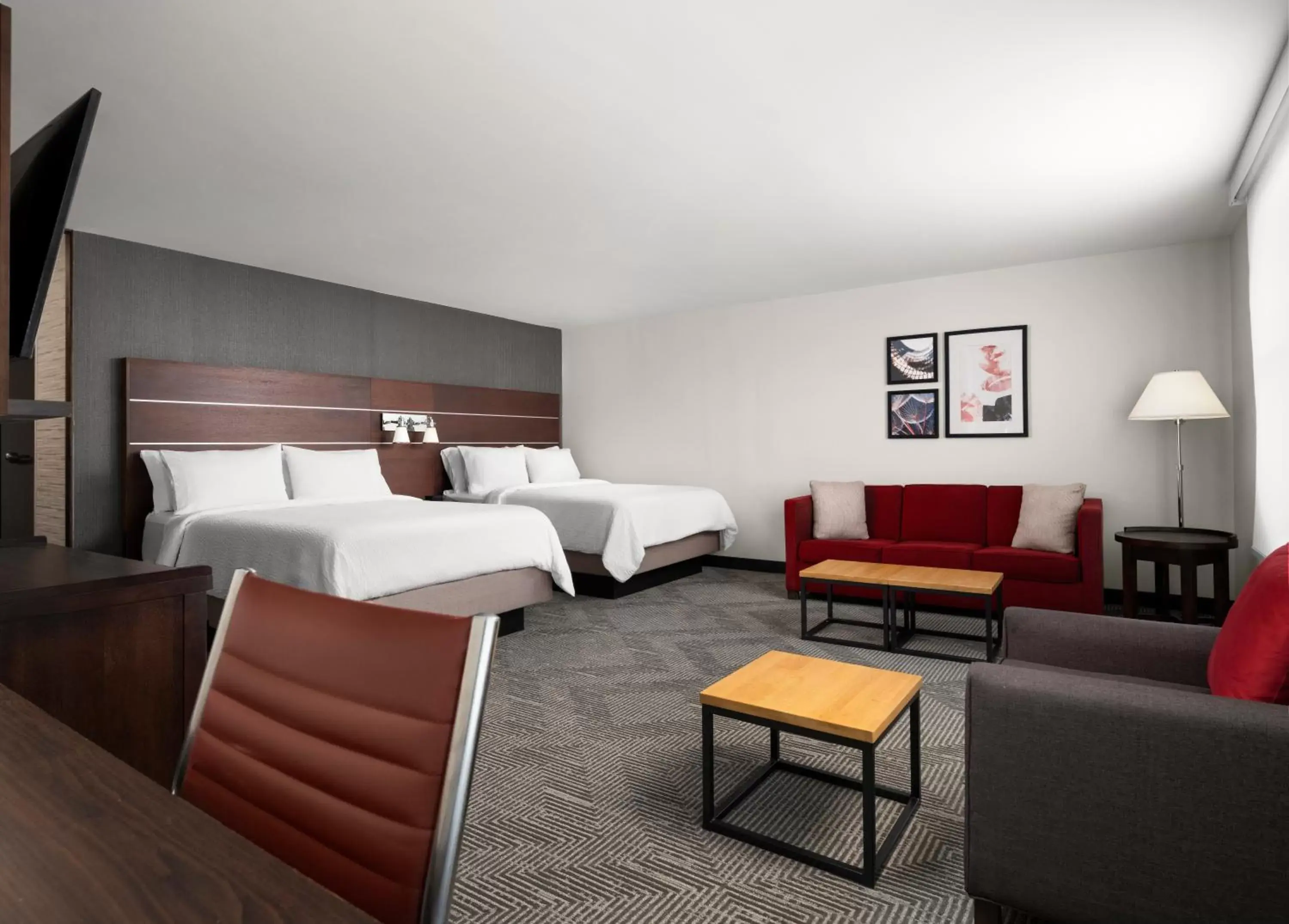 Suite with Two Queen Beds and Sofa Bed in Holiday Inn - Cincinnati - Liberty Way by IHG Suite with Two Queen Beds and Sofa Bed in Holiday Inn - Cincinnati - Liberty Way by IHG
