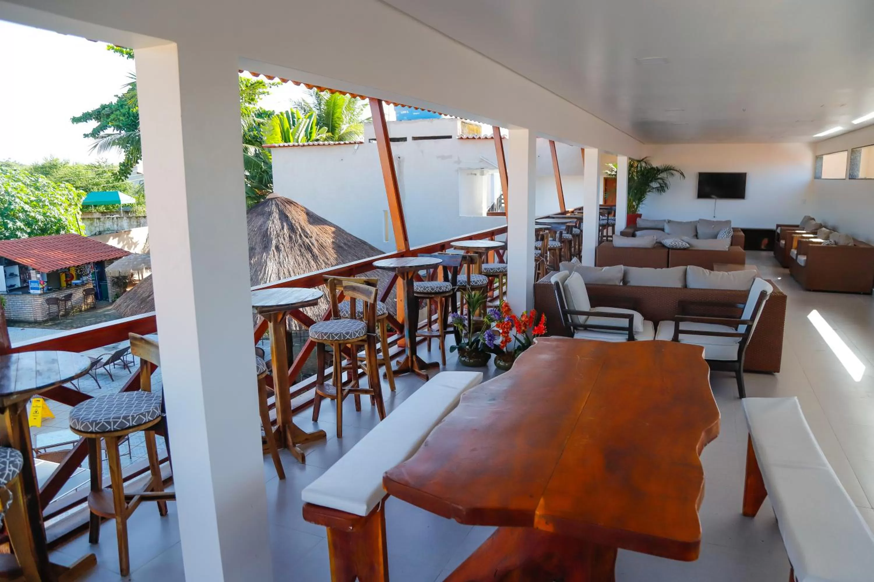 Restaurant/Places to Eat in Pousada Sol e Mar