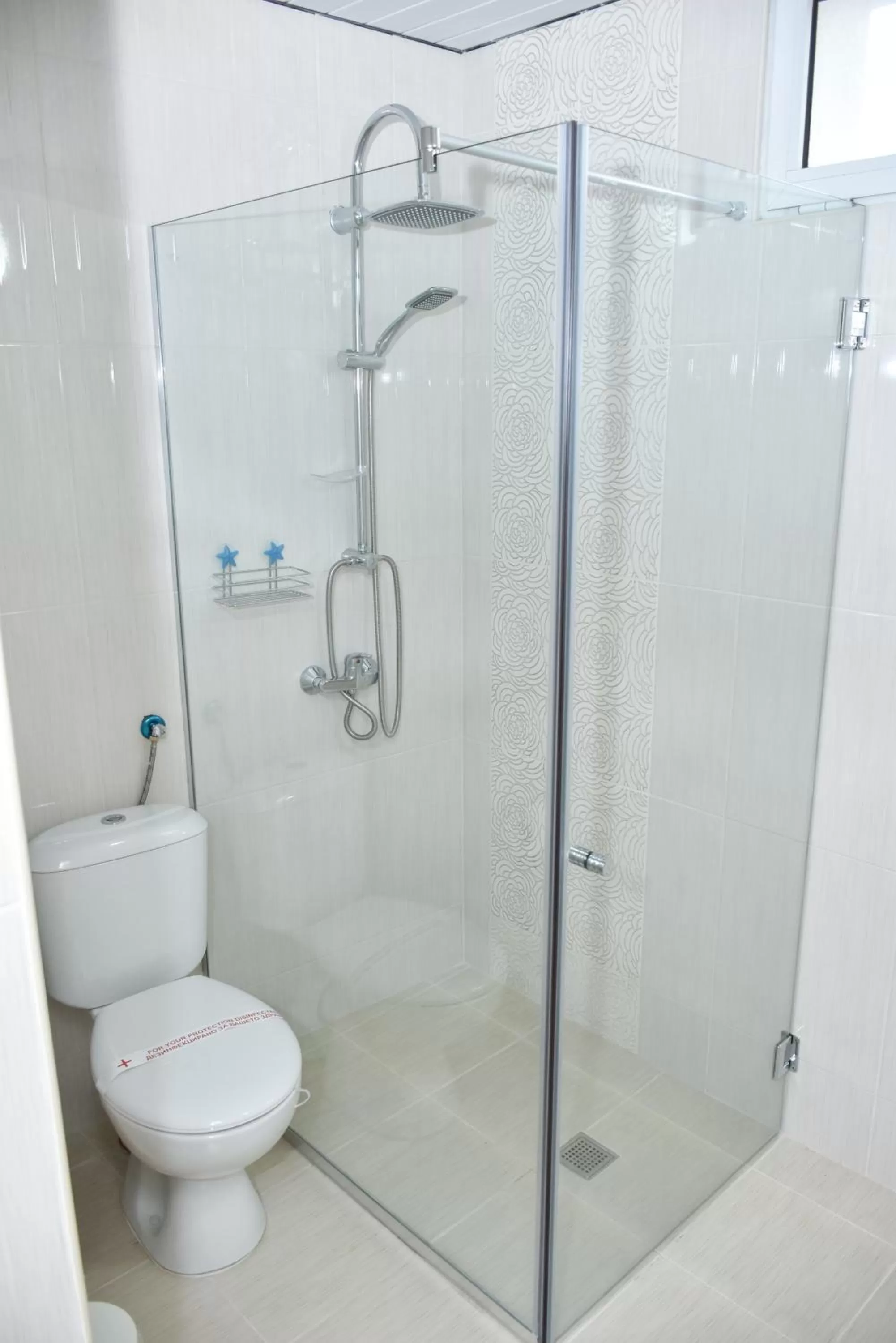 Shower, Bathroom in White Rose Family Guest House