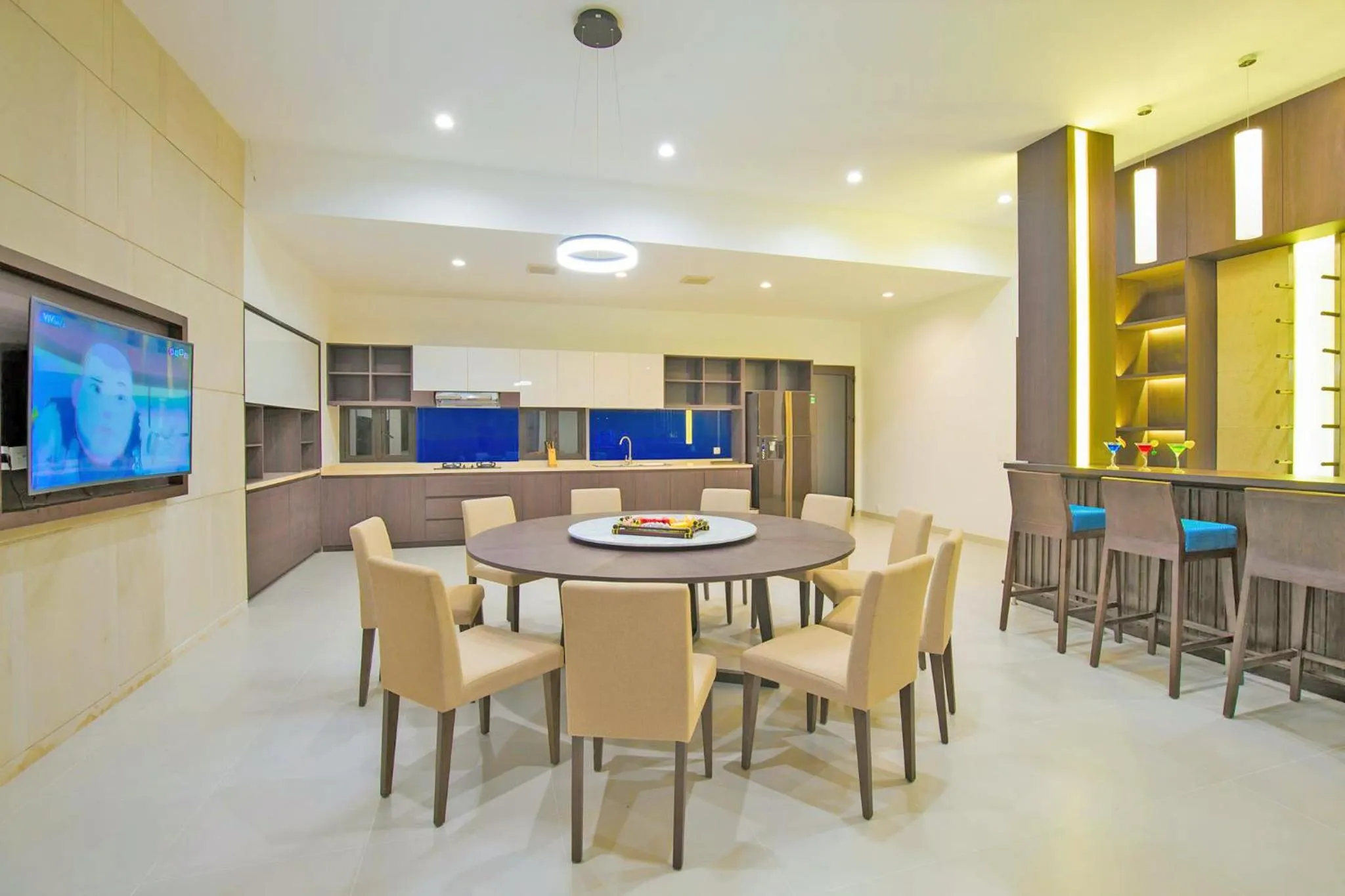 Kitchen or kitchenette in Mercury Phu Quoc Resort & Villas