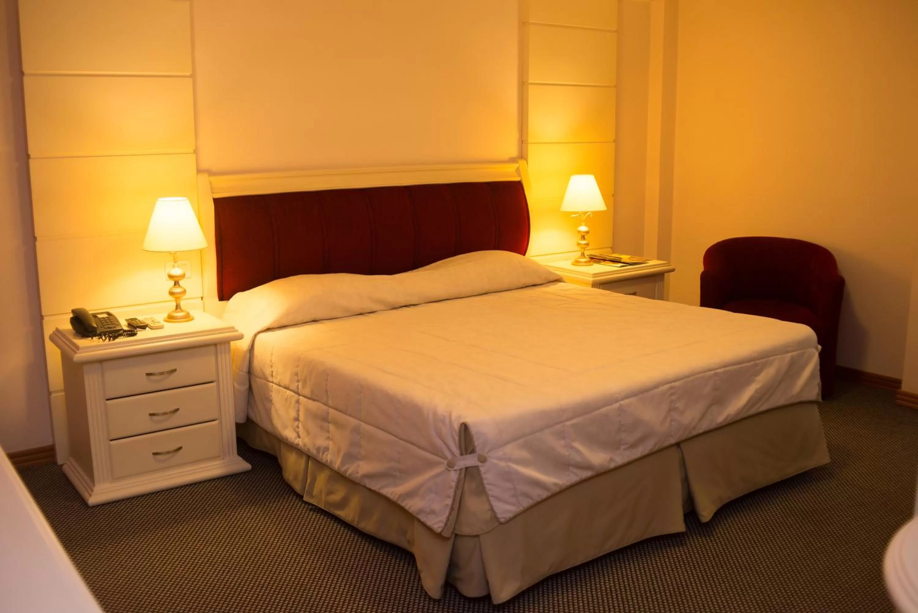 Bed in Rihad Palace Hotel