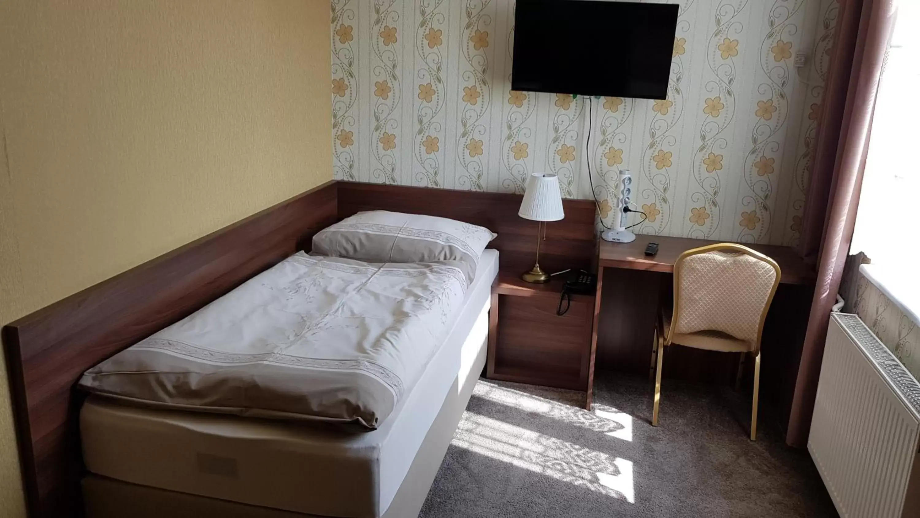 Standard Single Room - single occupancy in Hotel Lipa Standard Single Room - single occupancy in Hotel Lipa