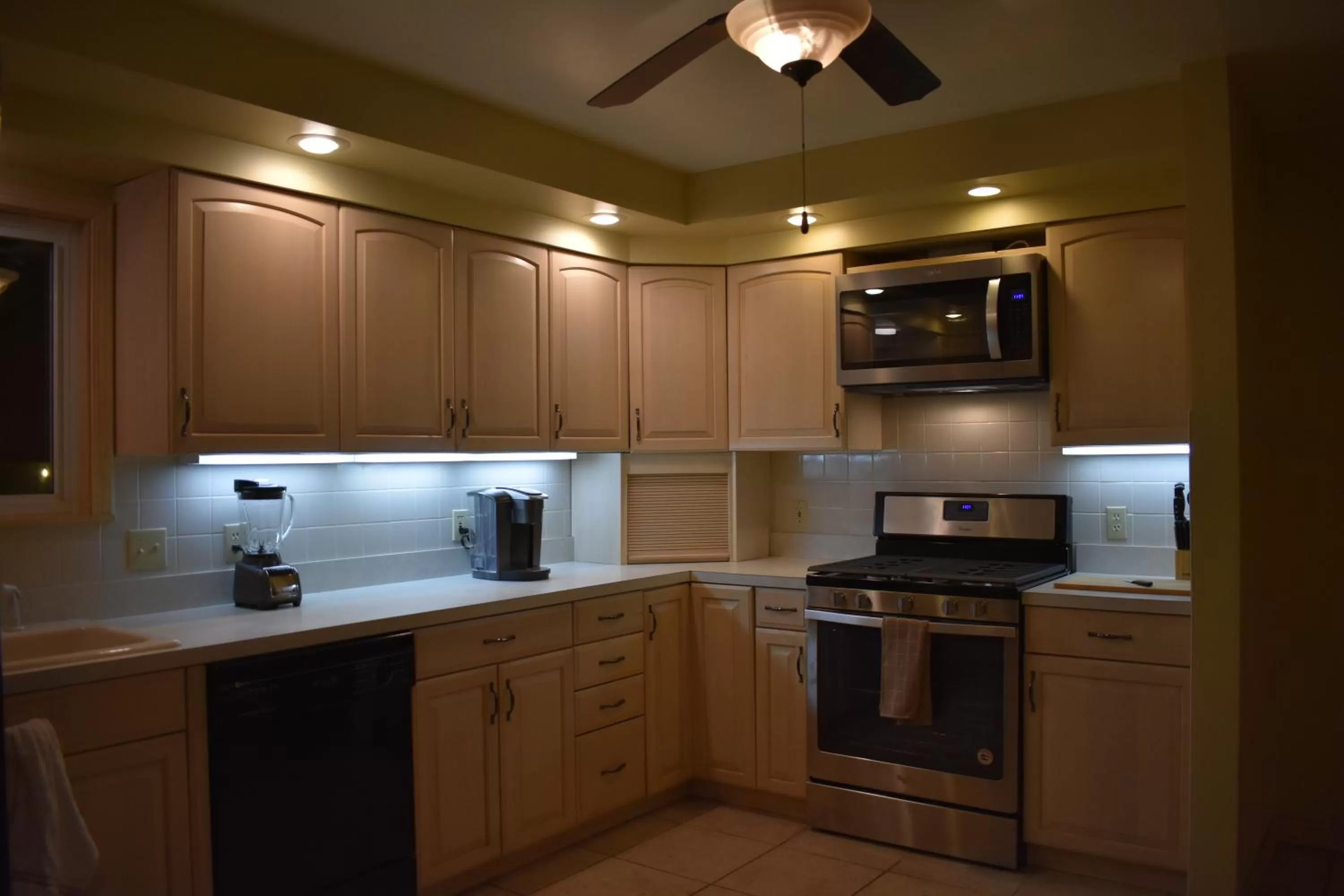 Kitchen or kitchenette in The Inn at Tomichi Village