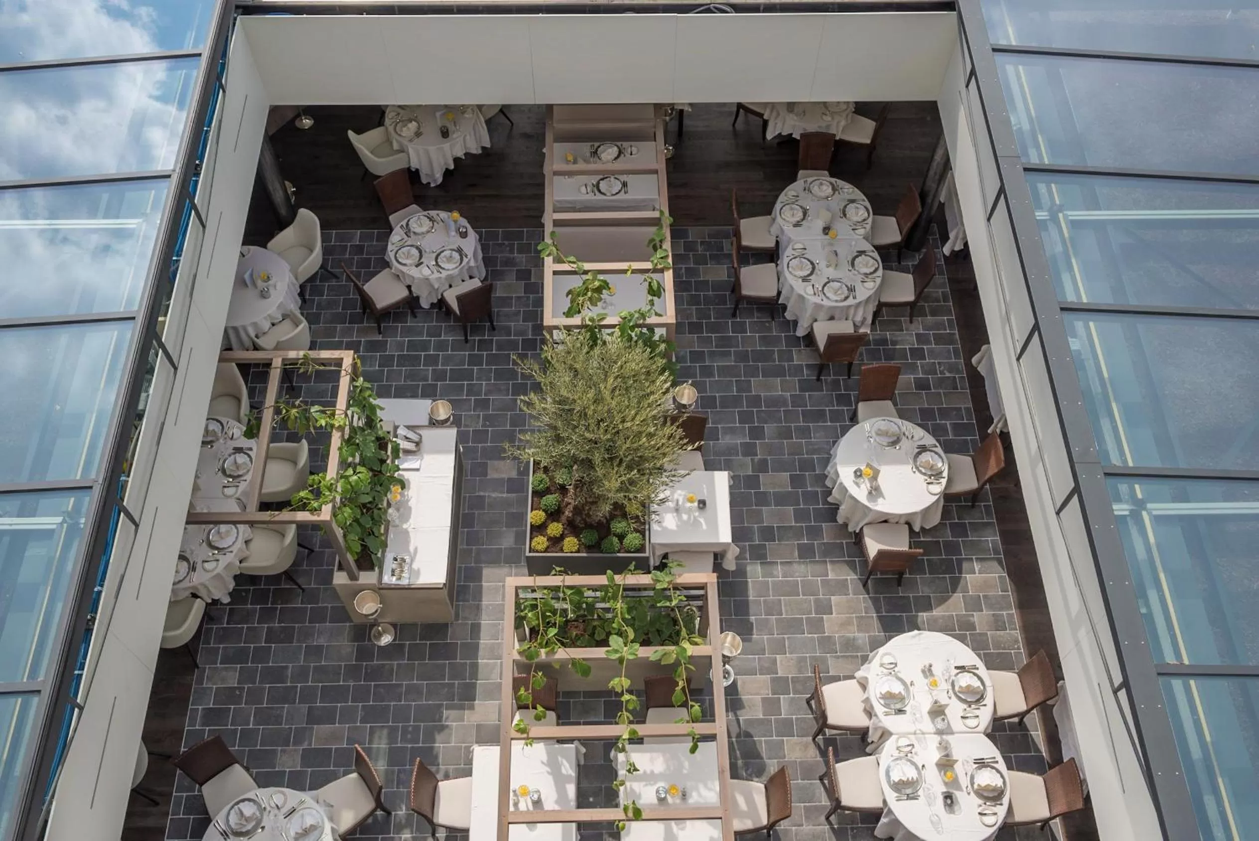 Restaurant/places to eat in Hotel Ansitz Plantiz