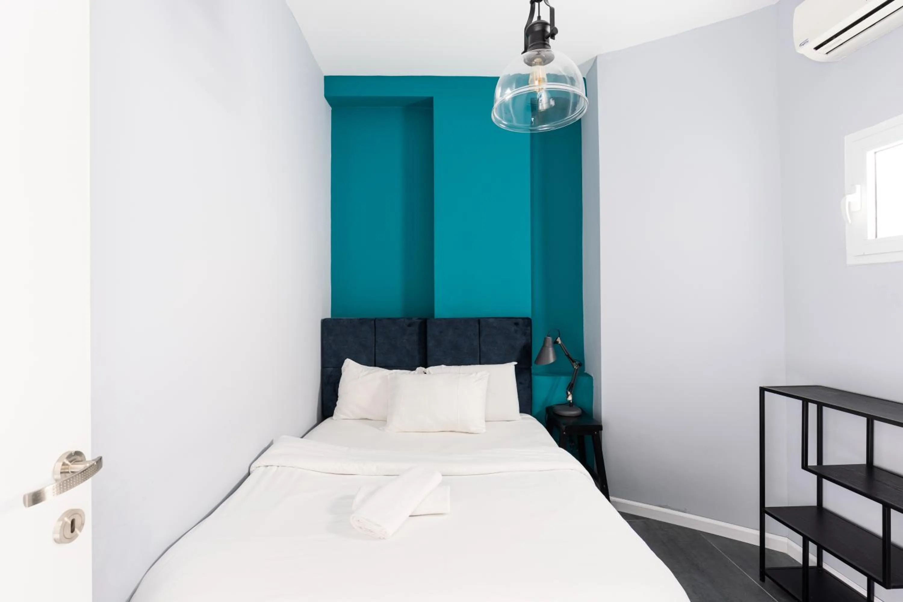 Bedroom, Bed in Liber Tel Aviv Sea Shore Suites BY RAPHAEL HOTELS