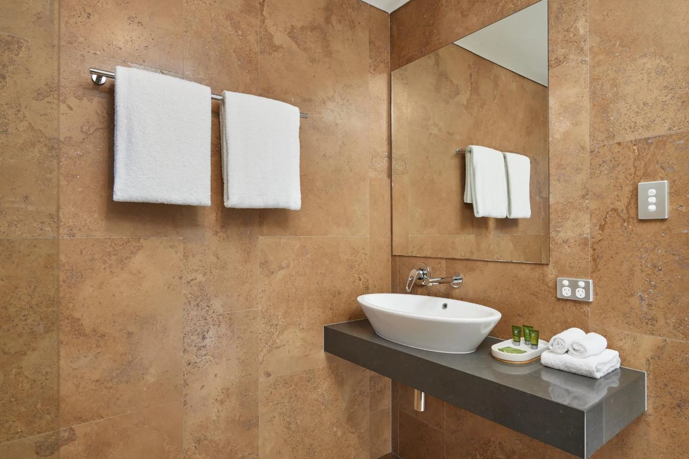 Bathroom in Eight Willows Retreat