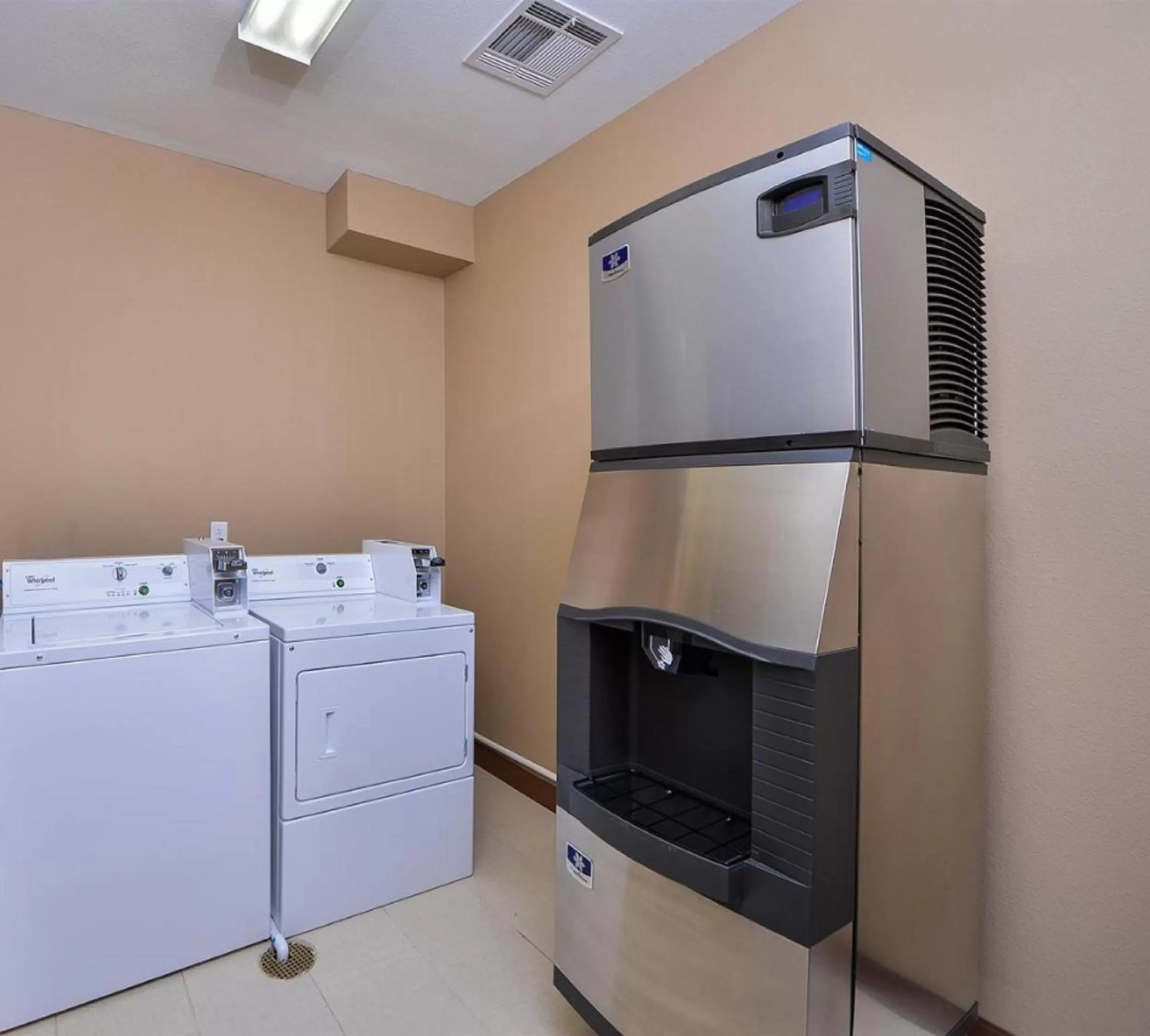 Area and facilities in Americas Best Value Inn Cuero