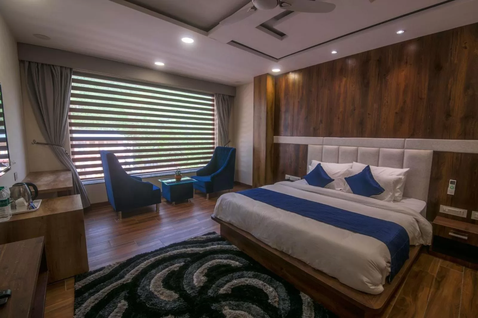 Photo of the whole room, Bed in Shivaay Morex- A Vegetarian Hotel