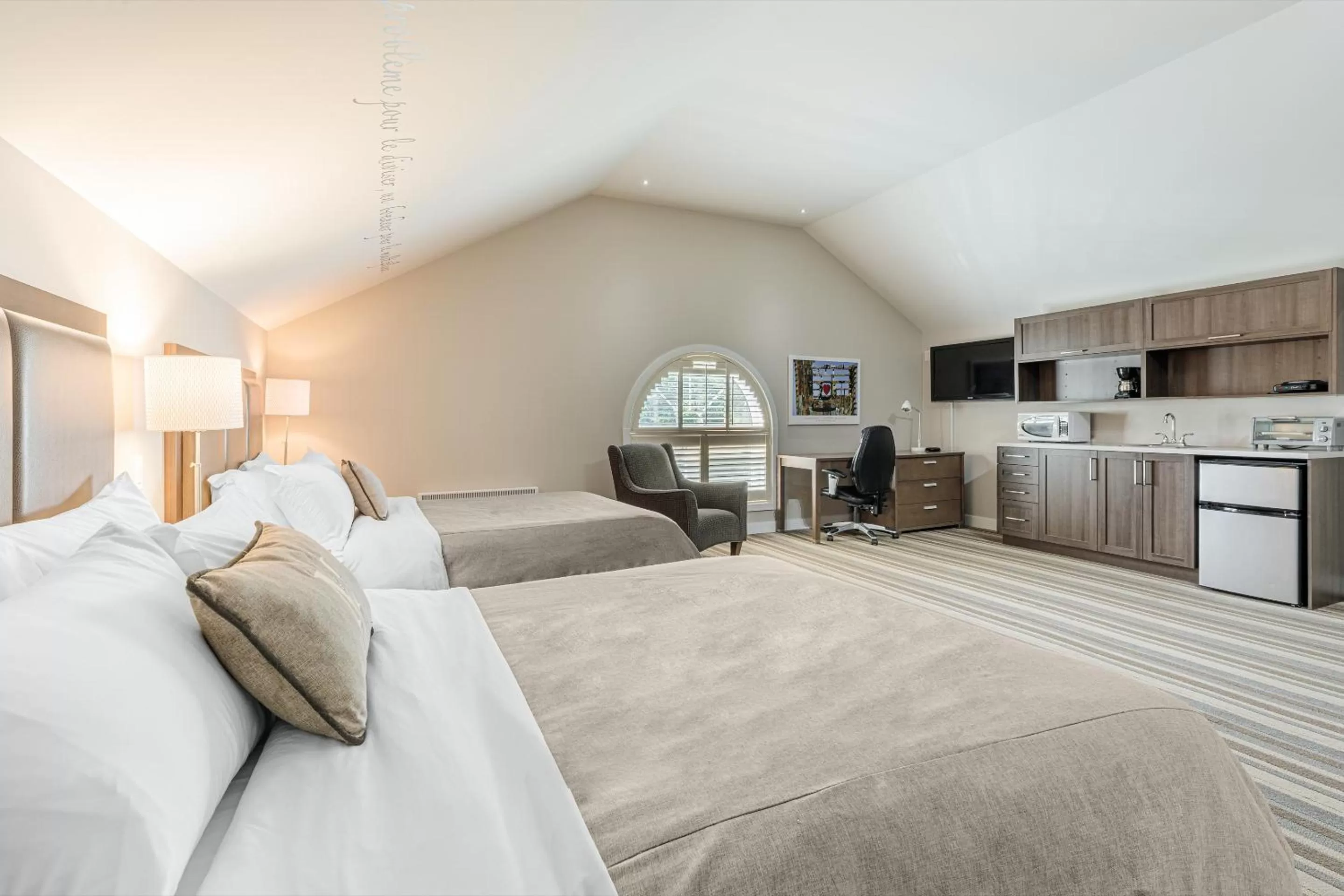 Bed in Hotel Montfort