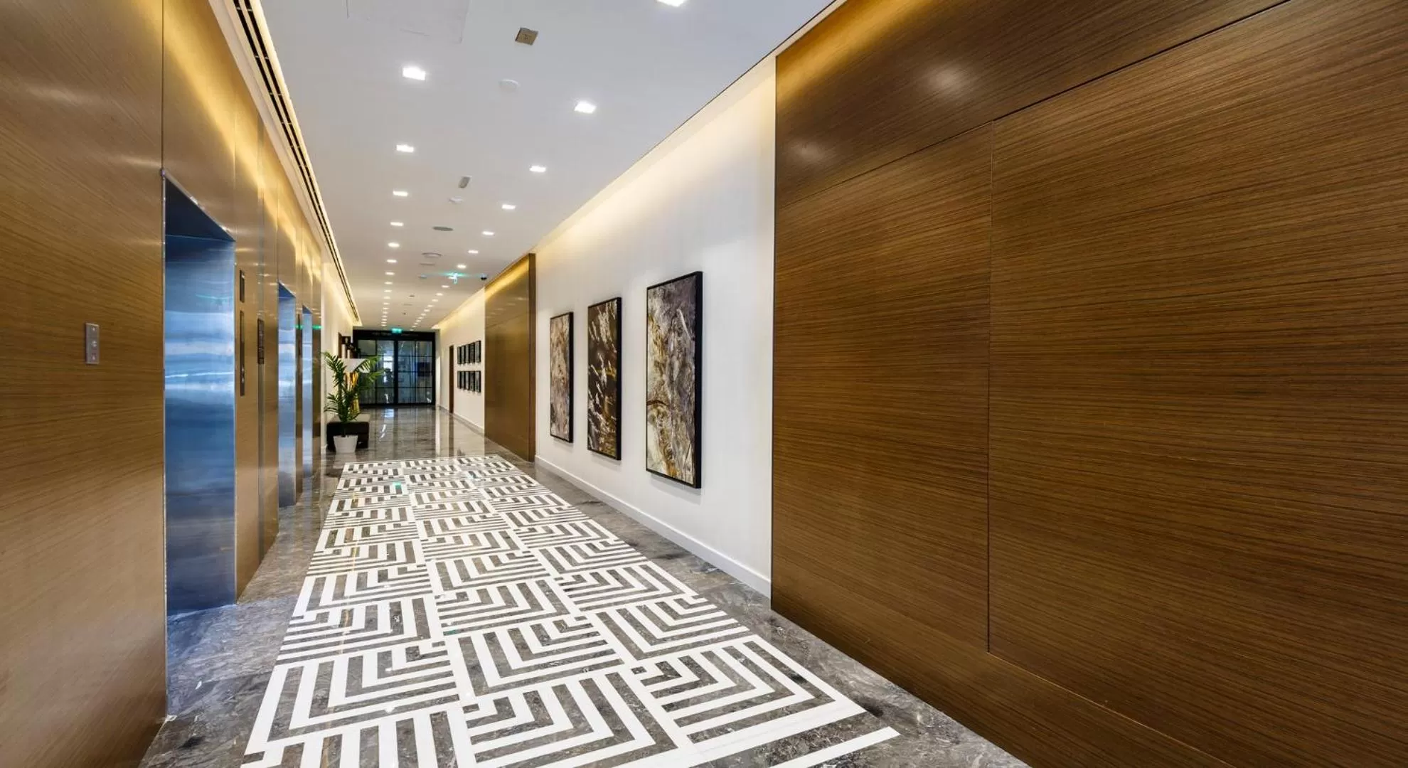 Lobby or reception in Rose Executive Hotel - DWTC