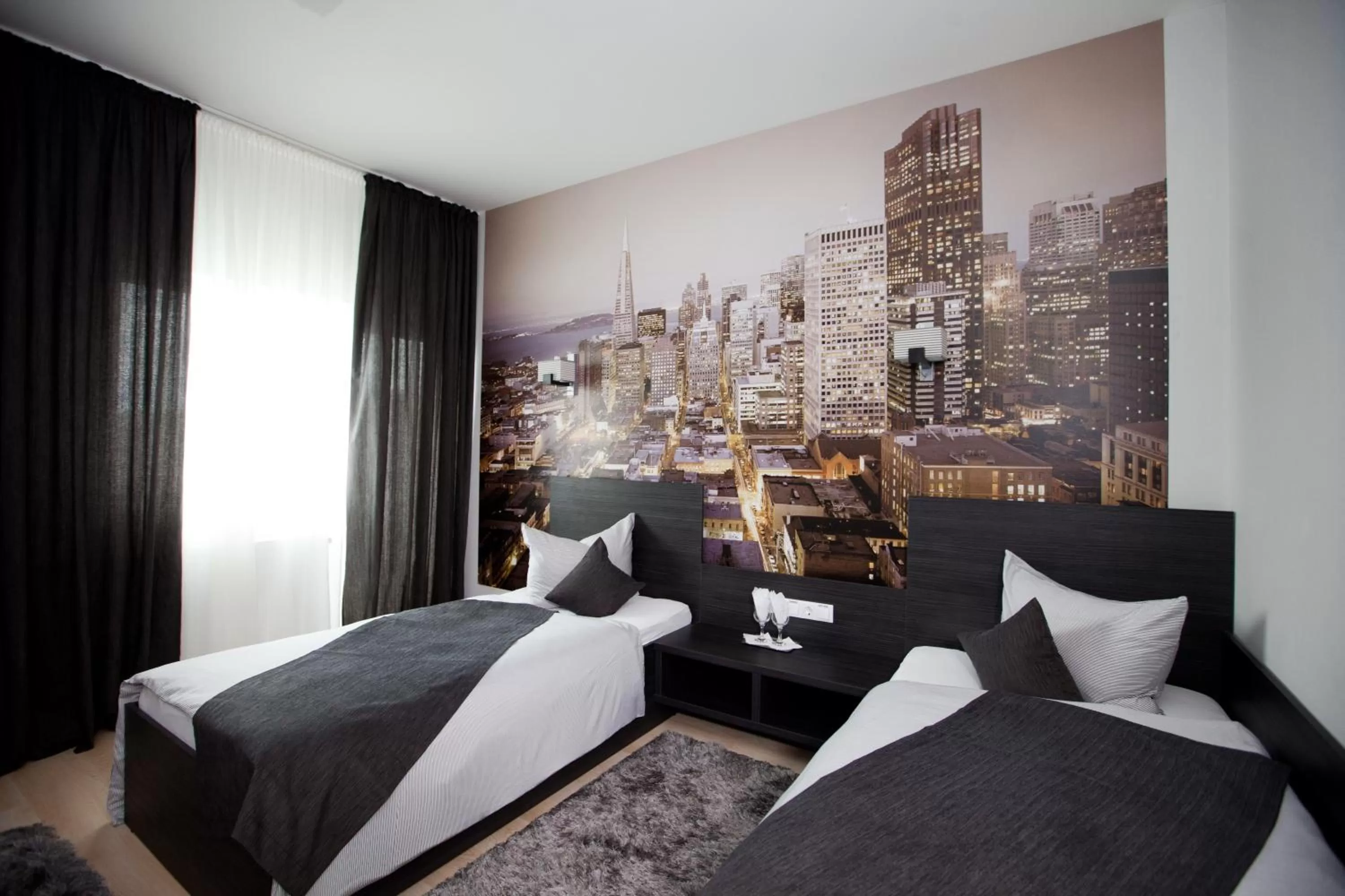 Photo of the whole room, Bed in Hotel Sheriff