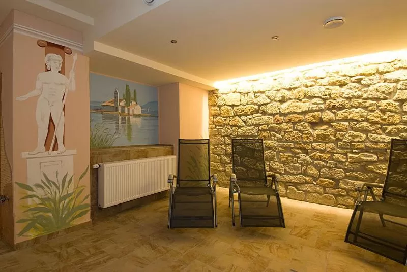 Spa and wellness centre/facilities, Lobby/Reception in Hotel Zur Post