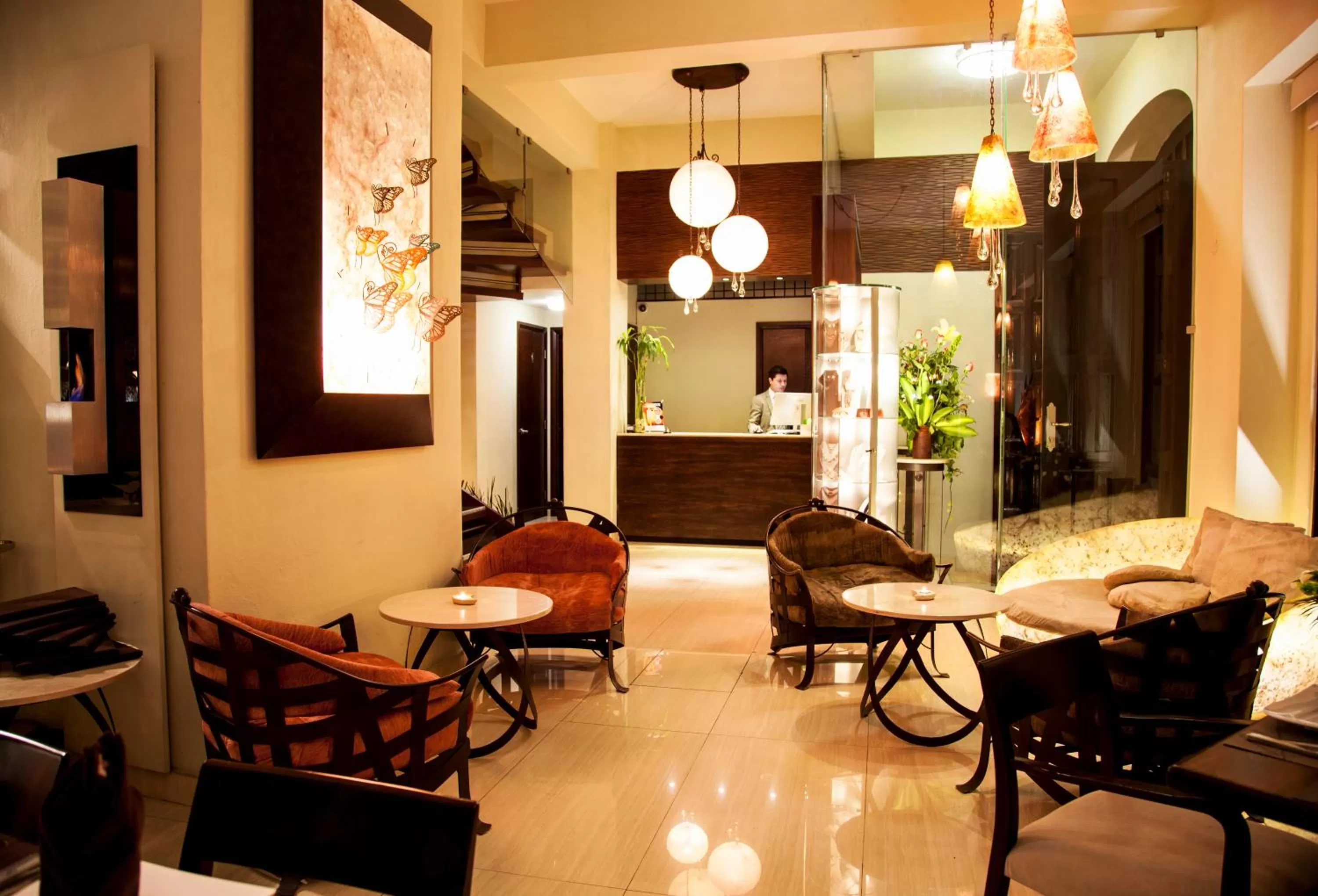 Lobby or reception in Plaza Gallery Hotel Boutique