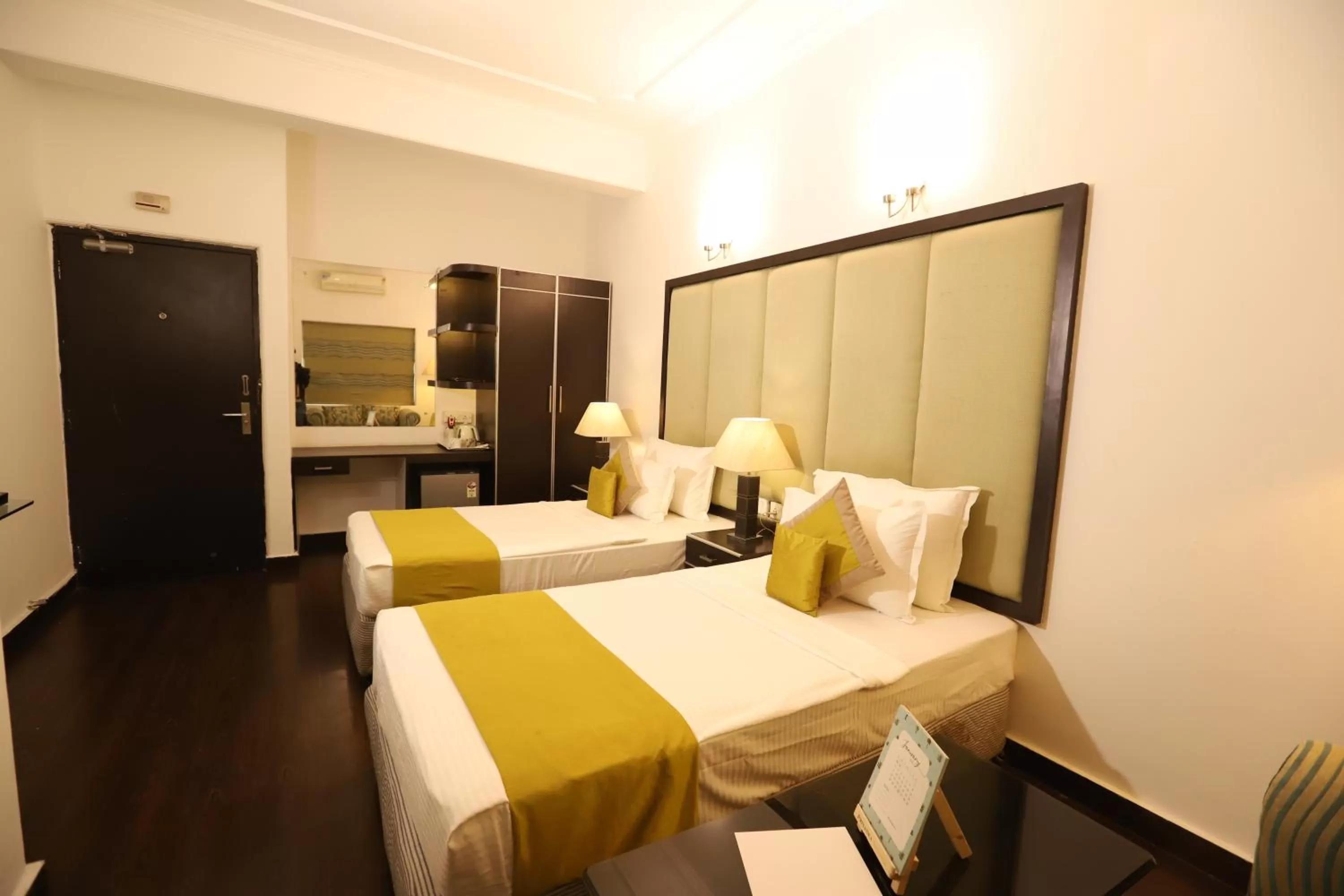 Bed in Hotel Capitol Hills - Greater Kailash Delhi