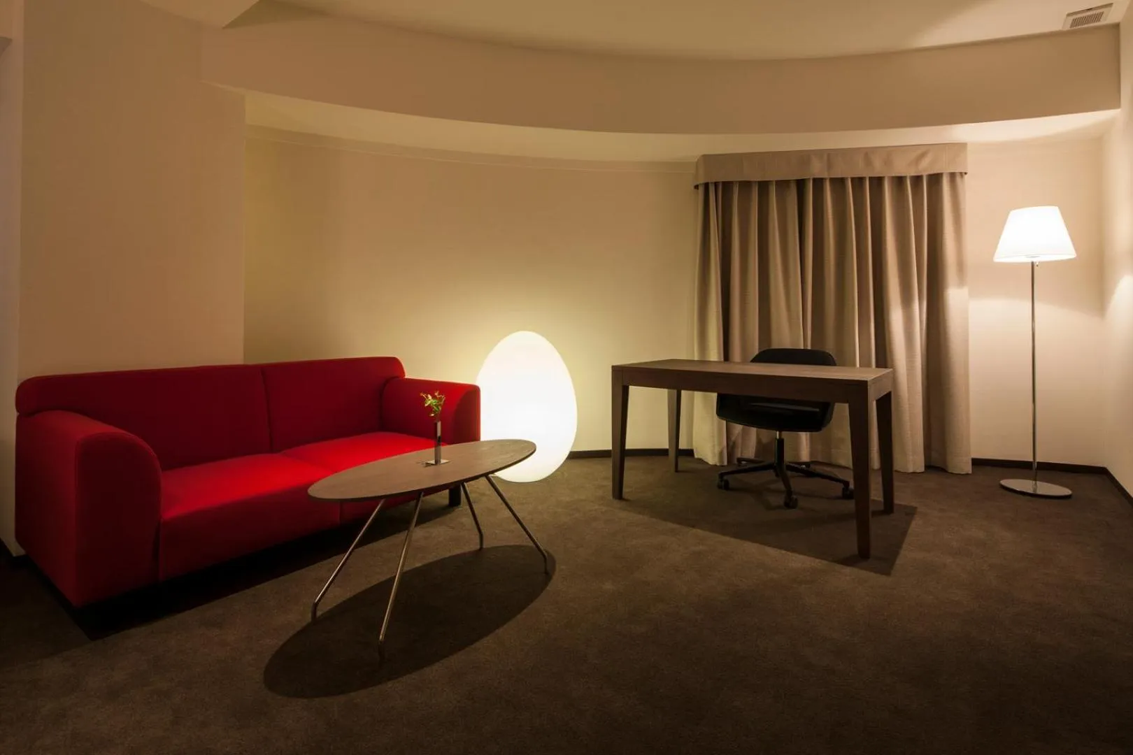 Living room in Ginza Grand Hotel