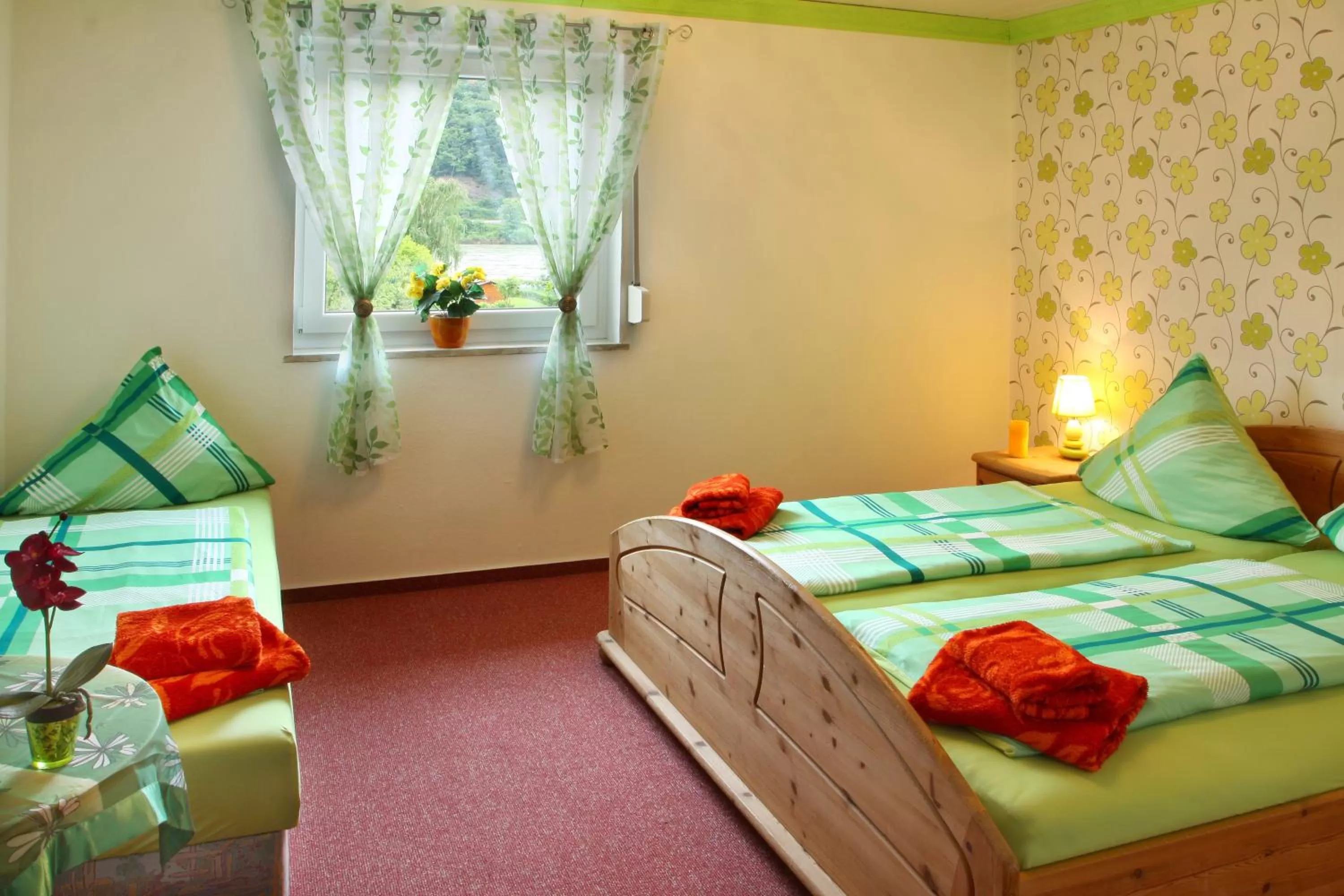 Bed in Hotel im Rheintal