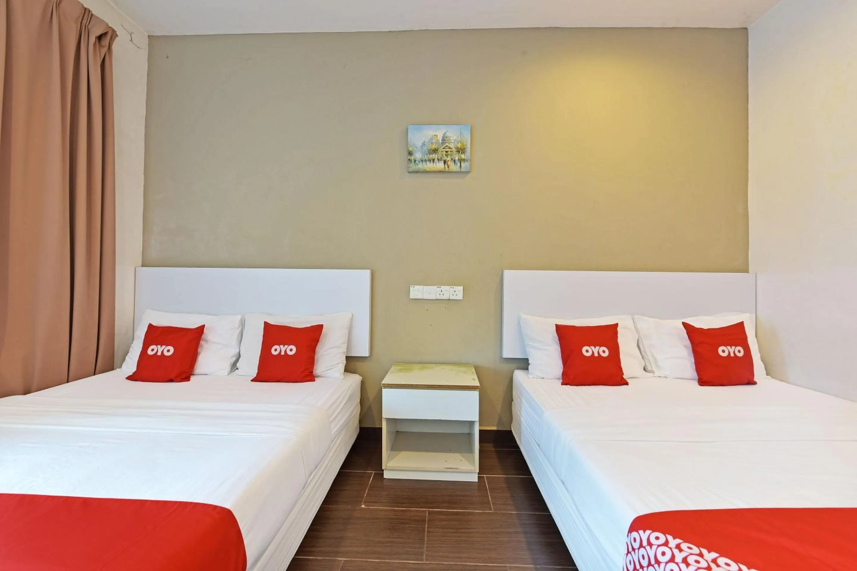 Bedroom, Bed in OYO 90853 New Soho Hotel