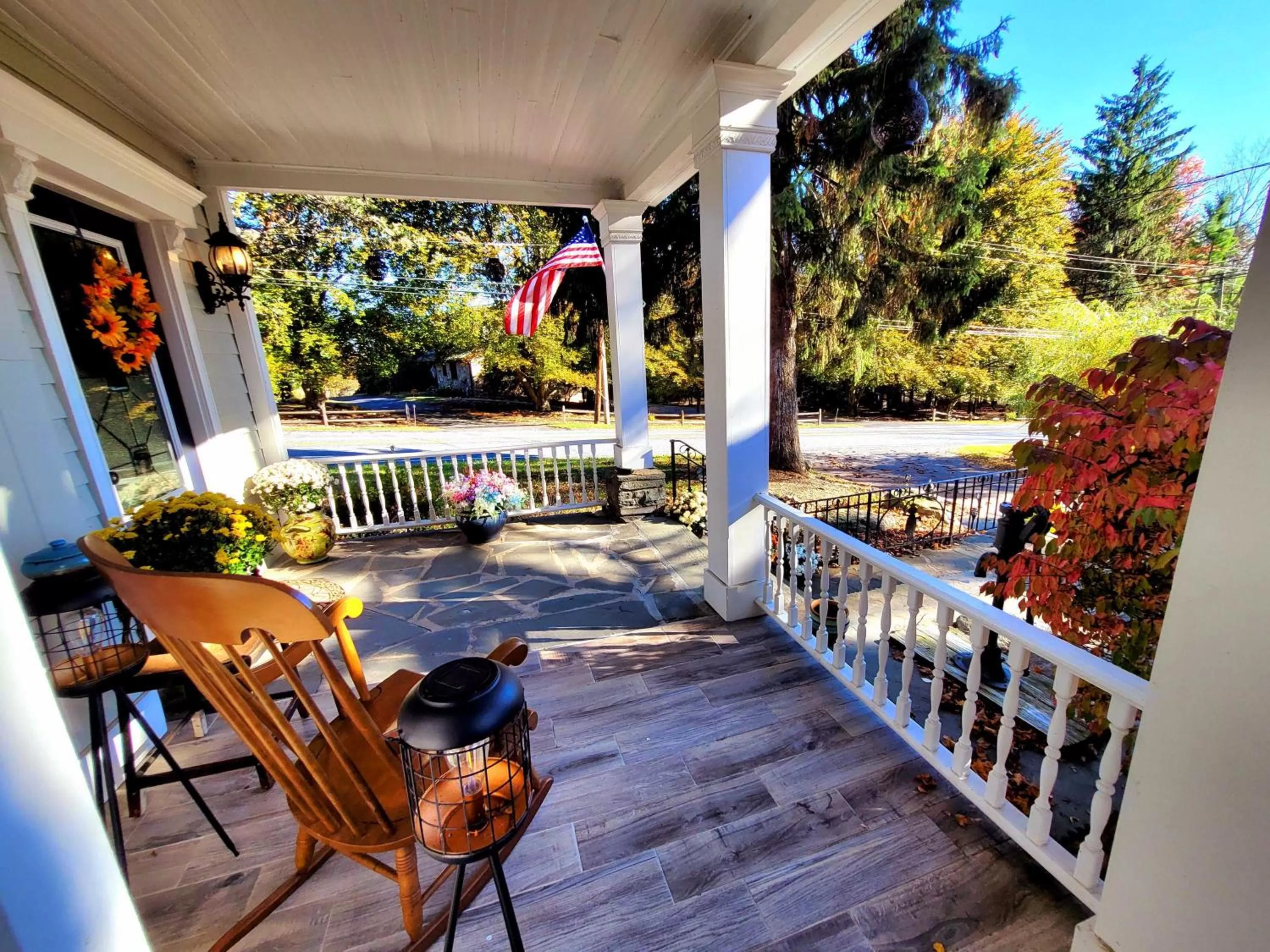 Seating area in Pump House Inn & Spa