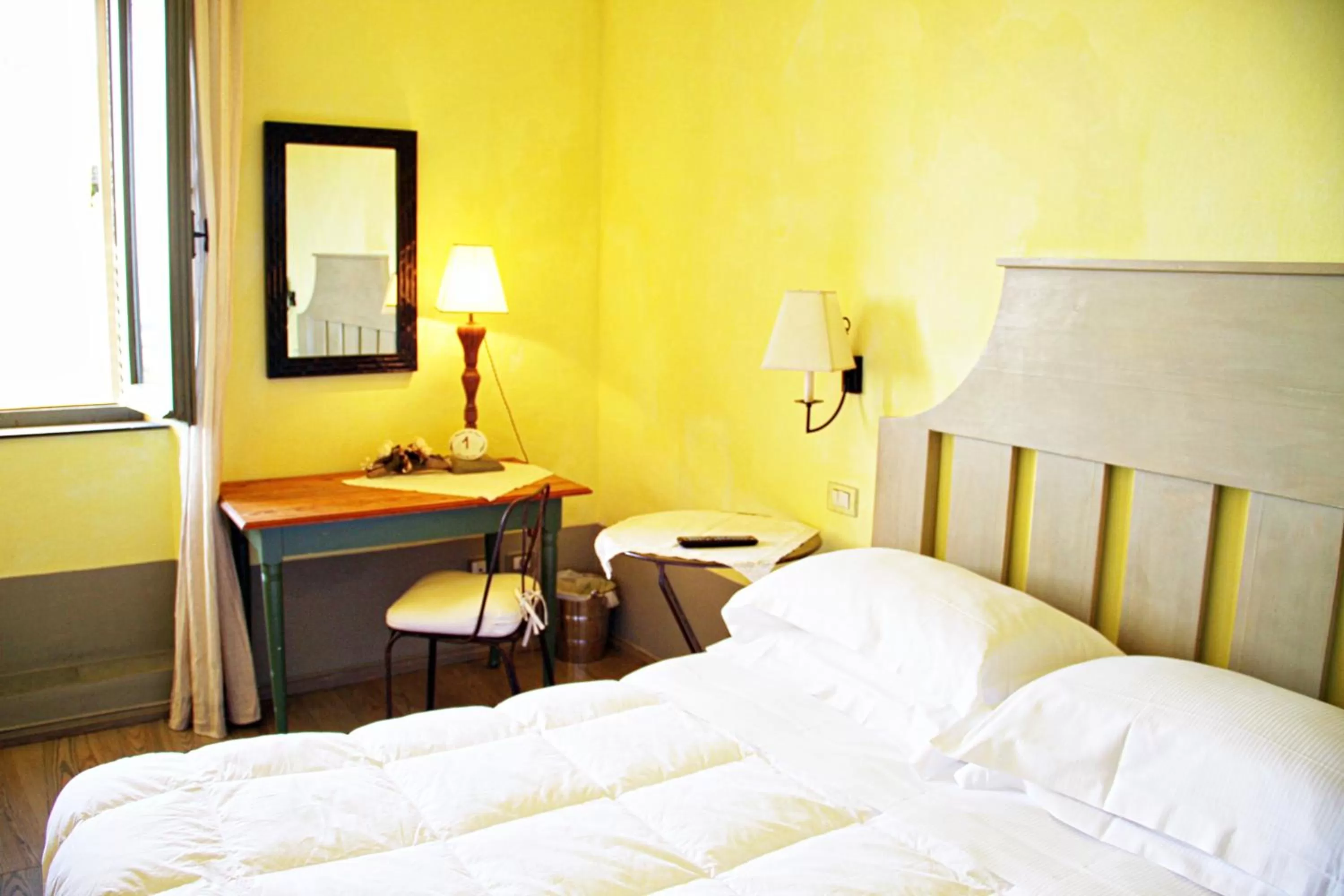Bedroom, Bed in Locanda Delle Mura Anna De Croy