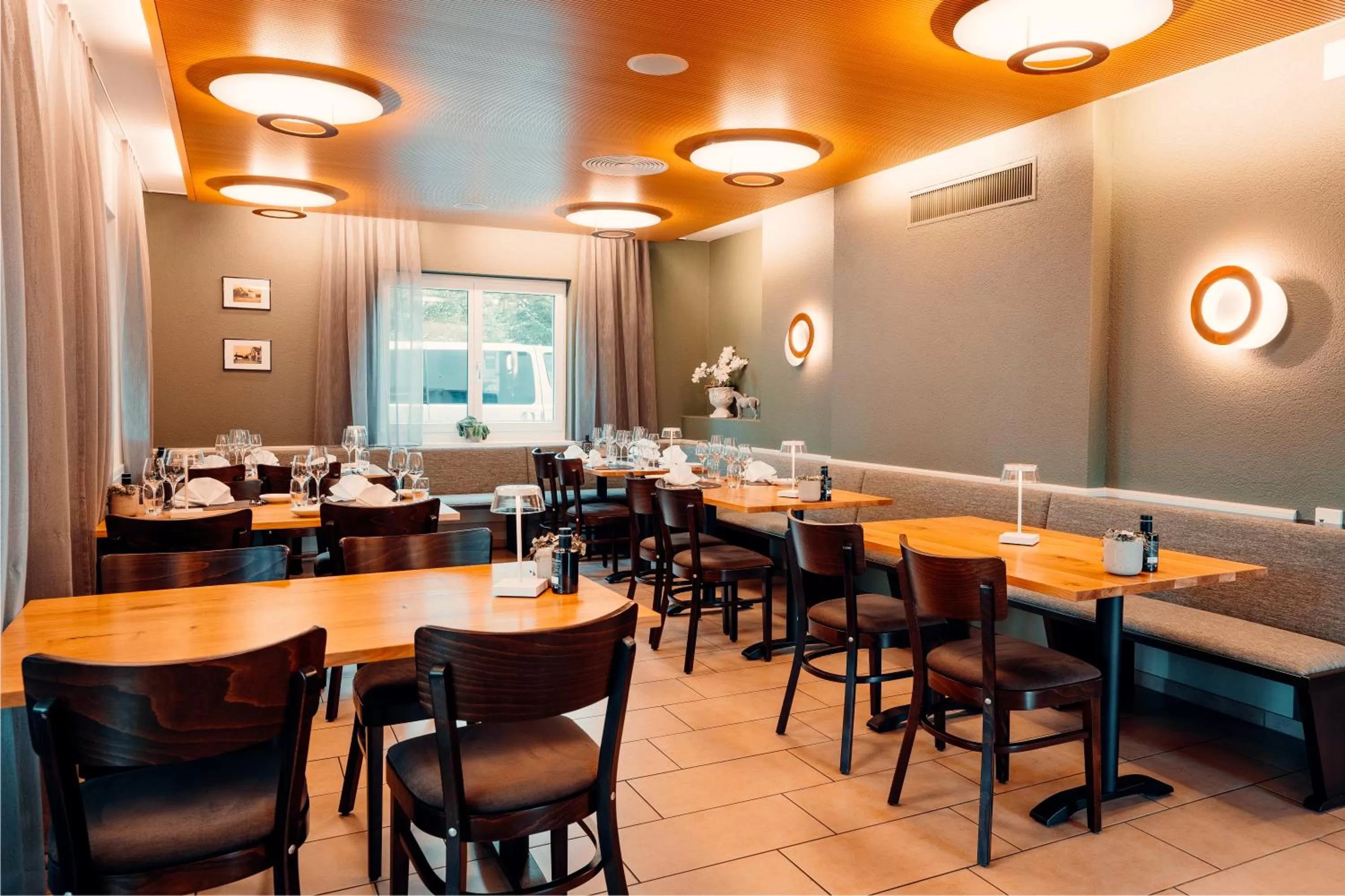 Restaurant/places to eat in Hotel Rössli Luterbach