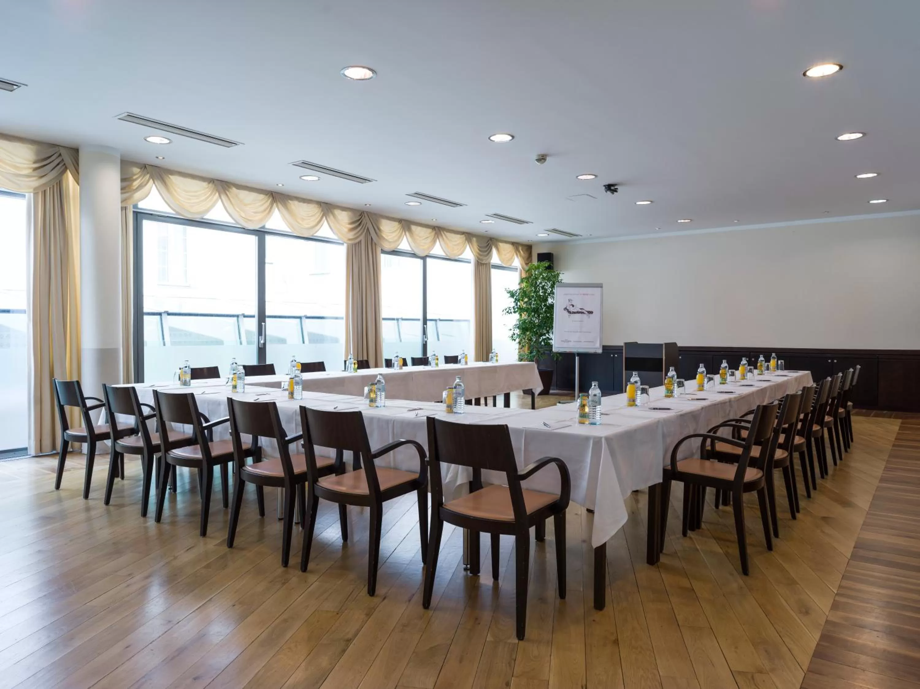 Meeting/conference room in Hotel Sandwirth