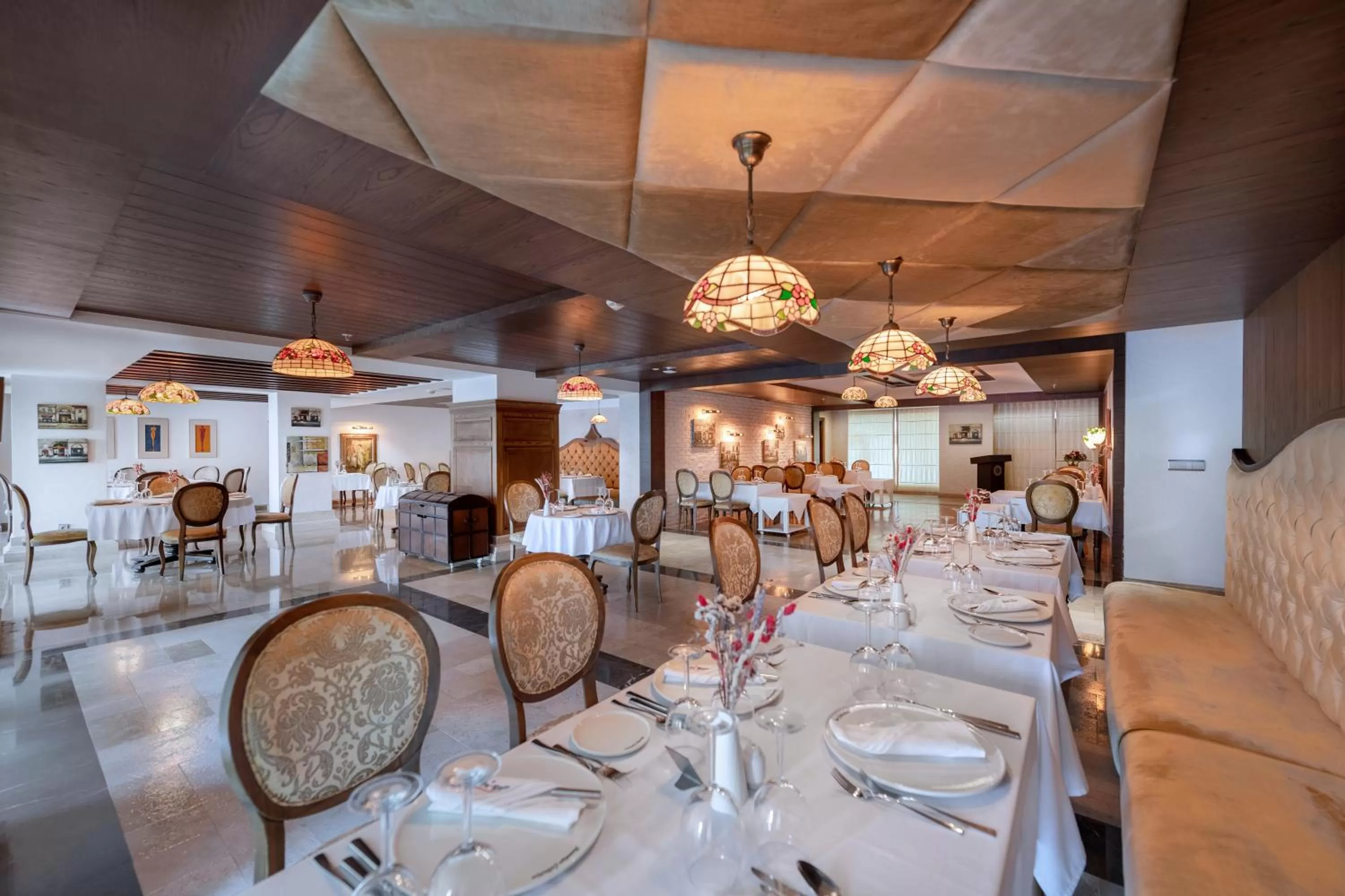 Restaurant/places to eat in Kamelya Selin Hotel Luxury Resort & SPA