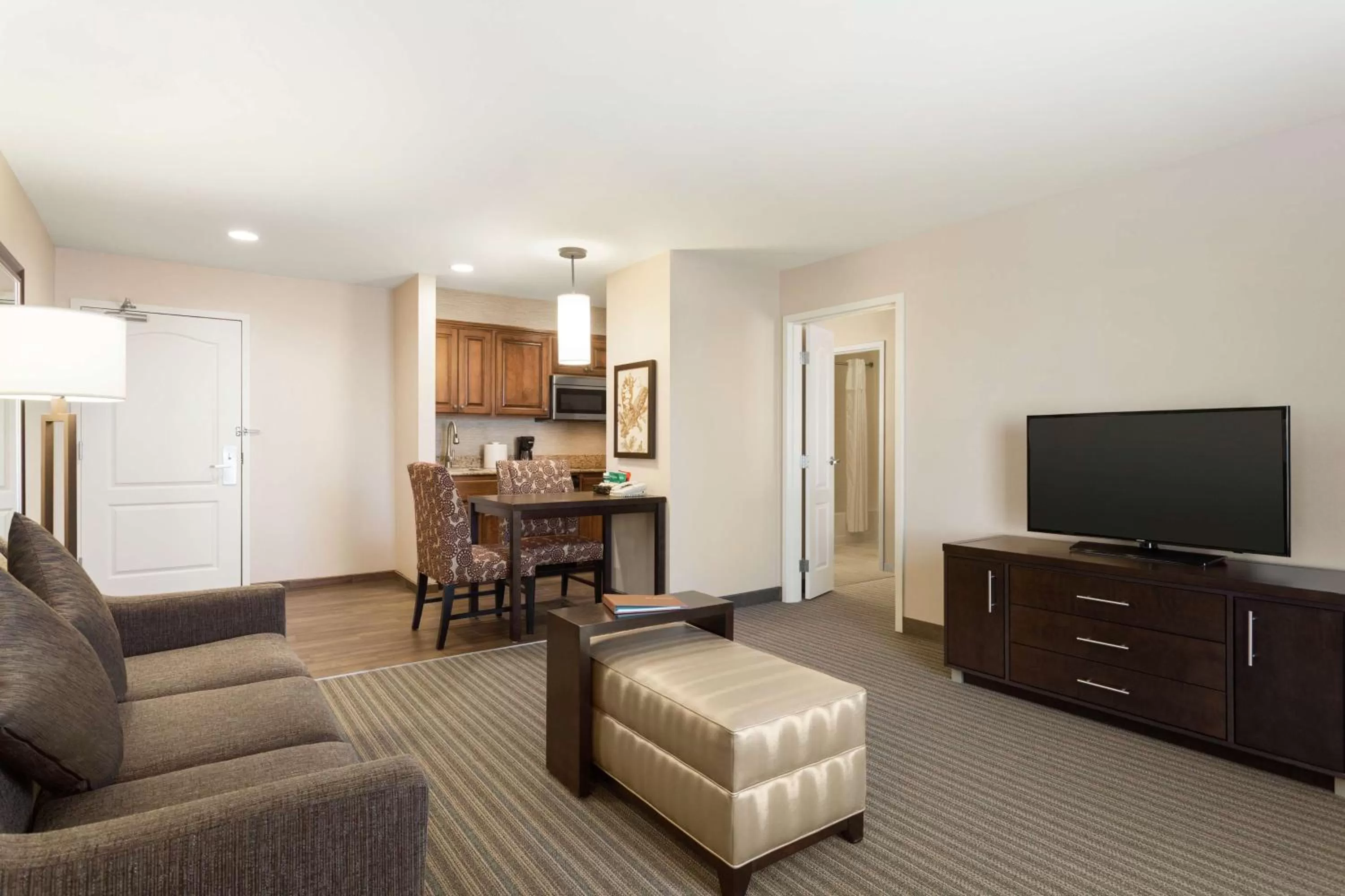 Living room in Homewood Suites by Hilton Fargo