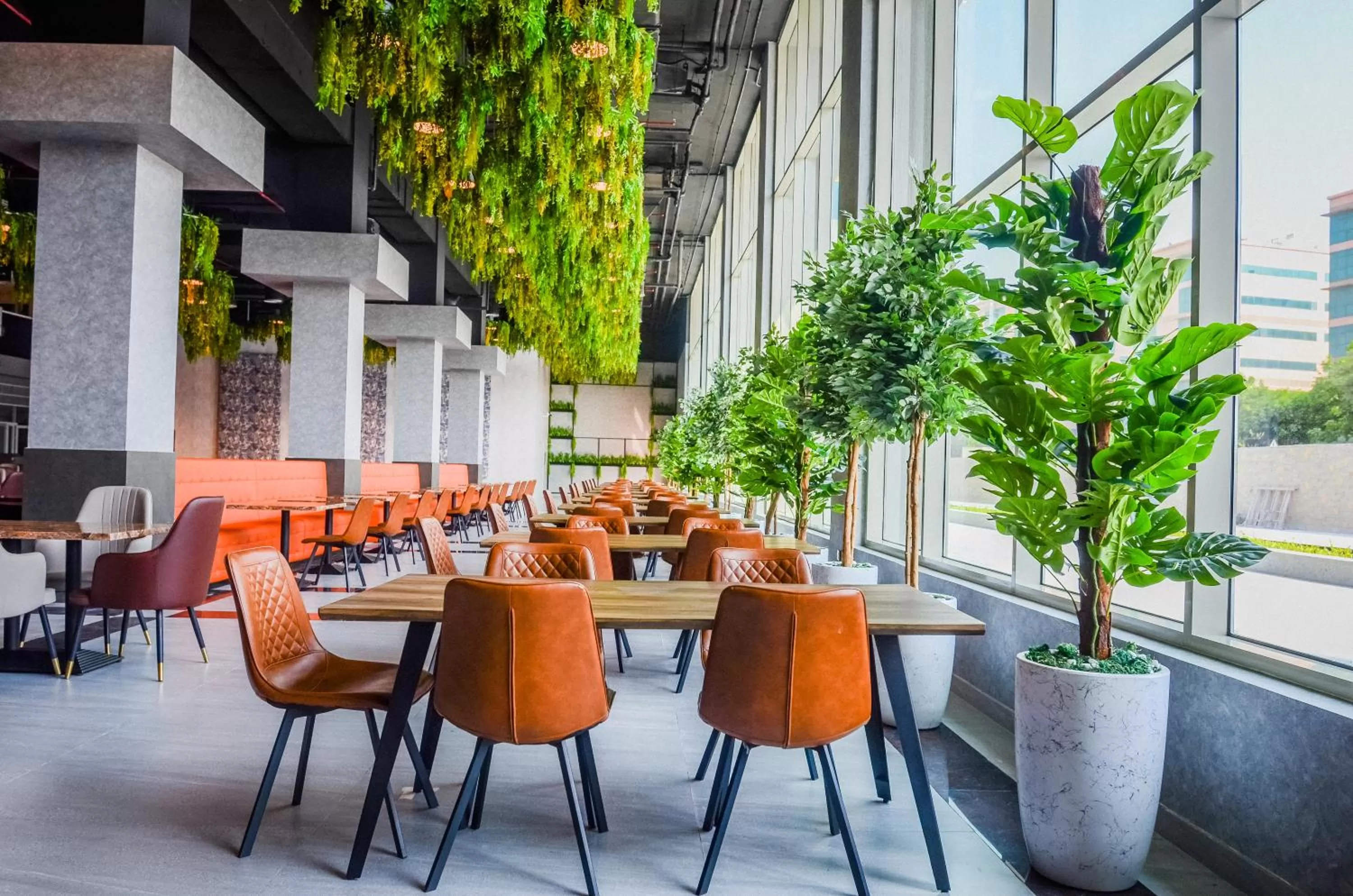 Restaurant/places to eat in VOGO Grand Hotel Formerly Best Western Plus Hotel Dubai Academic City