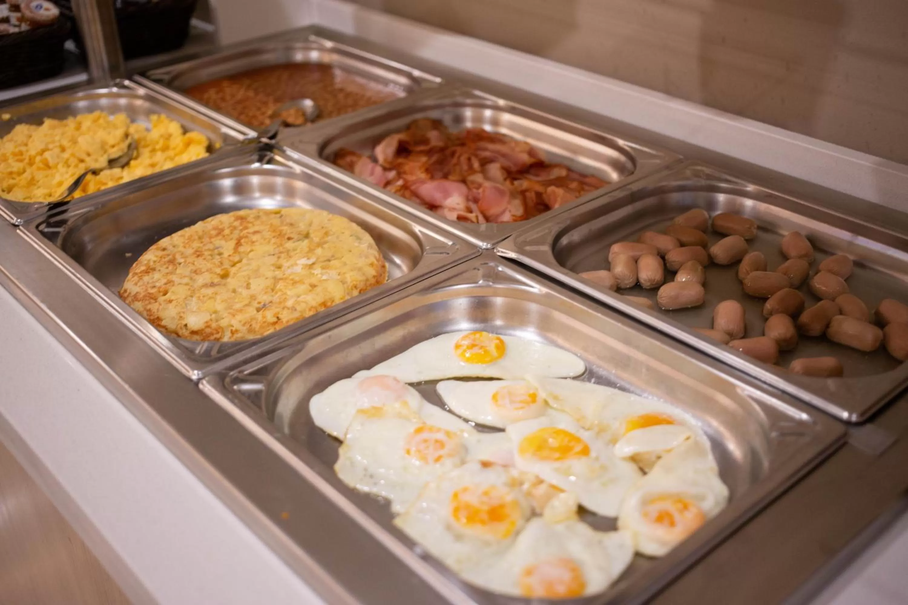 Buffet breakfast in Soho Boutique Capuchinos & Spa