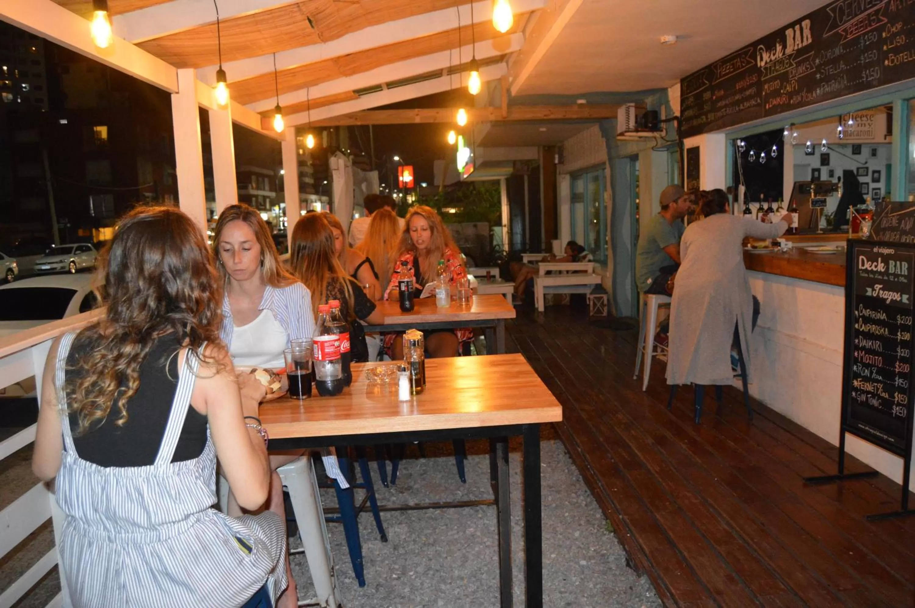 Restaurant/places to eat in VIAJERO Posada & Hostel Punta del este