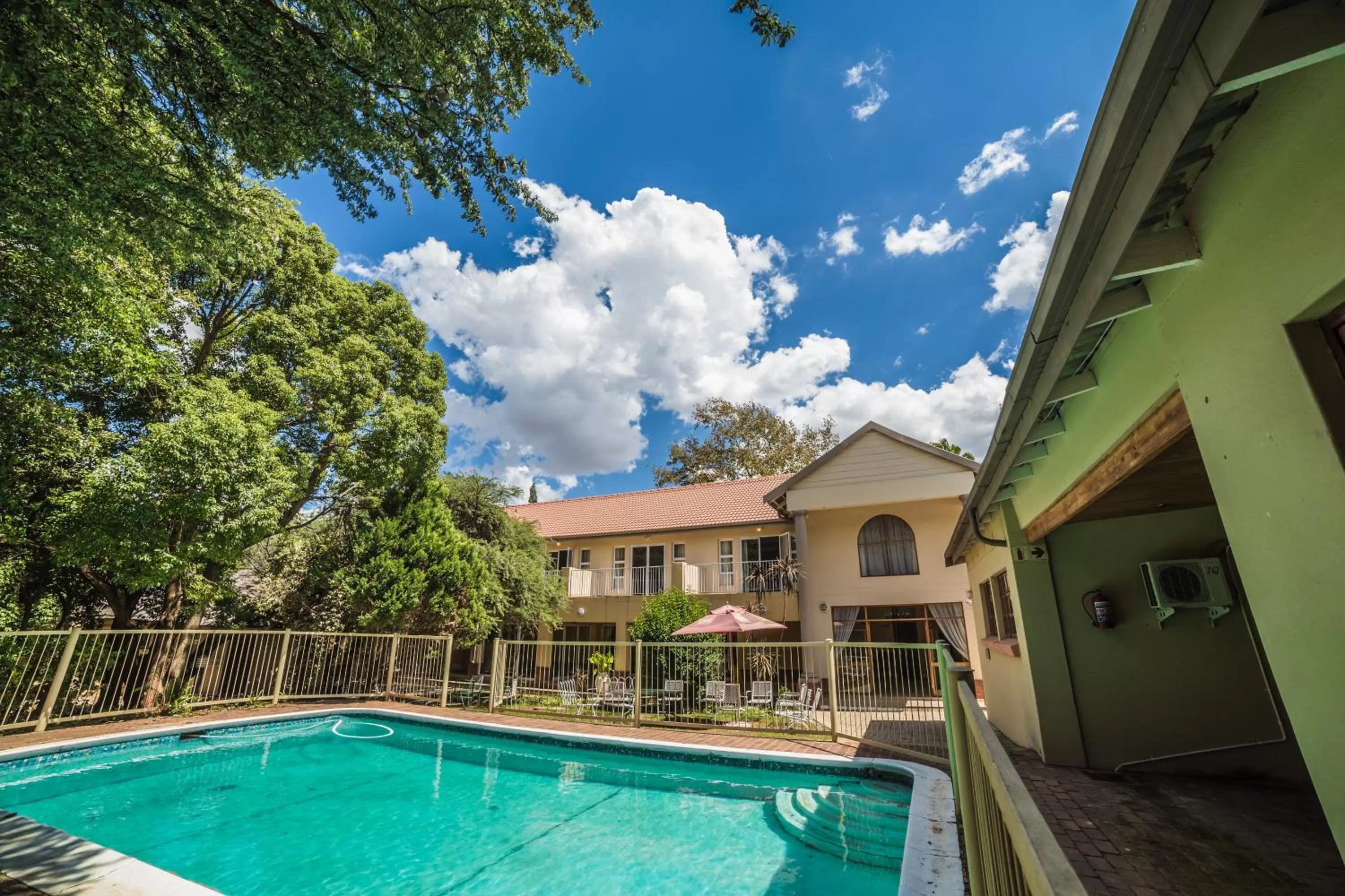 Swimming Pool in Acacia Guesthouse Klerksdorp