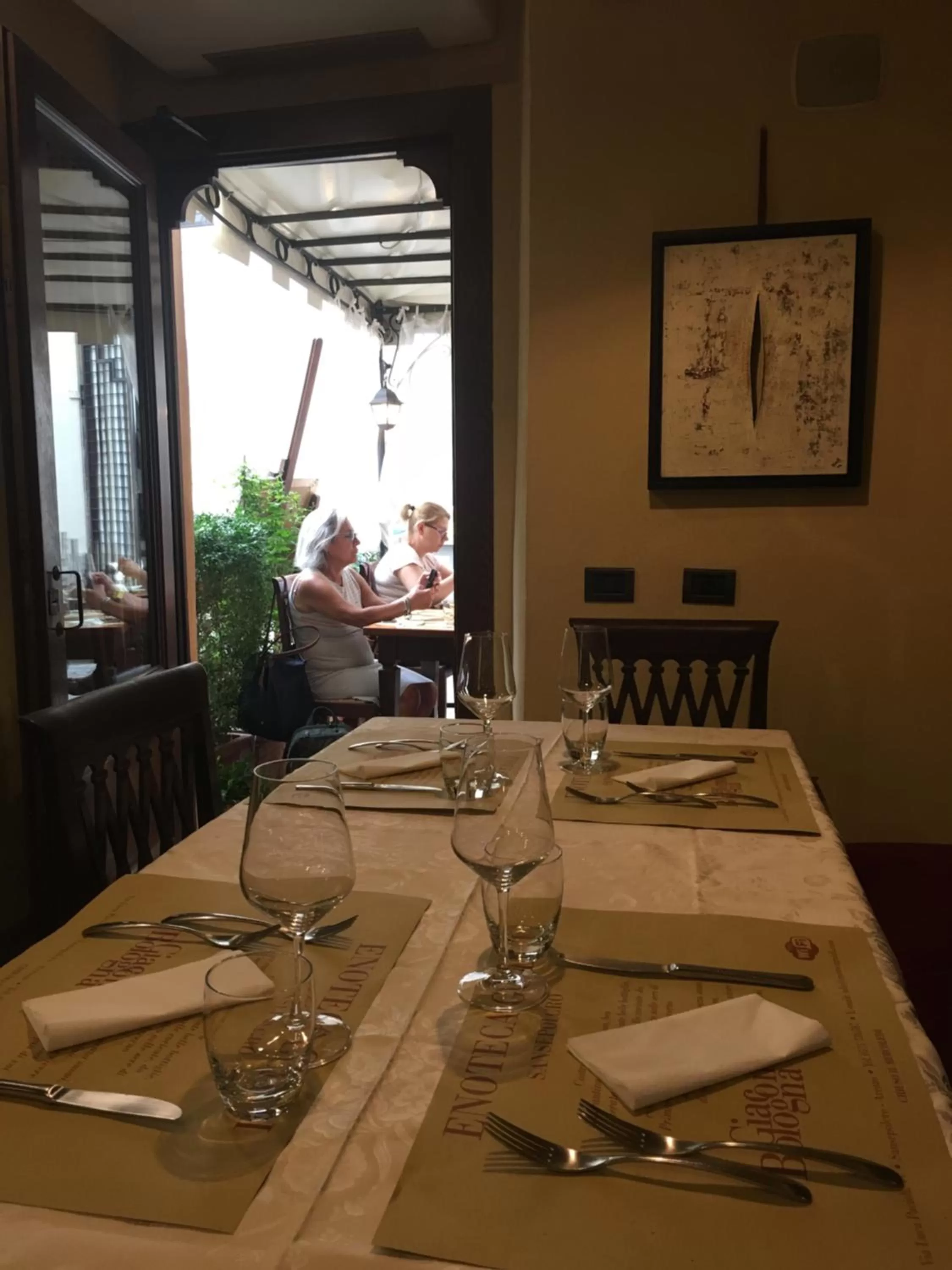 Restaurant/Places to Eat in Locanda Guidi