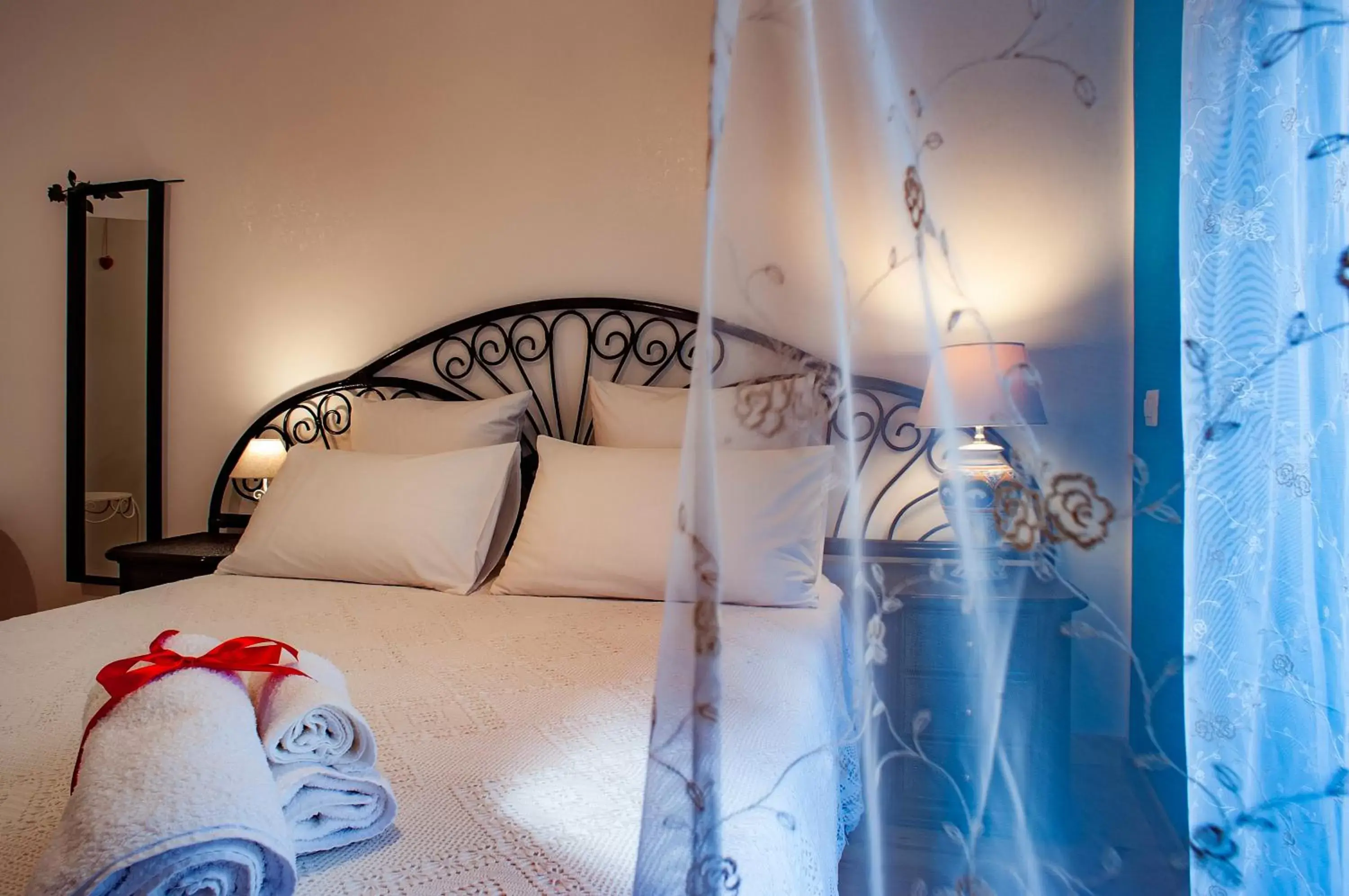 Double Room with Private Internal Bathroom in B&B Buonfiglio Cicconcelli - Terrazza panoramica Double Room with Private Internal Bathroom in B&B Buonfiglio Cicconcelli - Terrazza panoramica