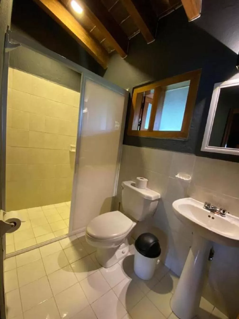 Bathroom in San José Del Valle