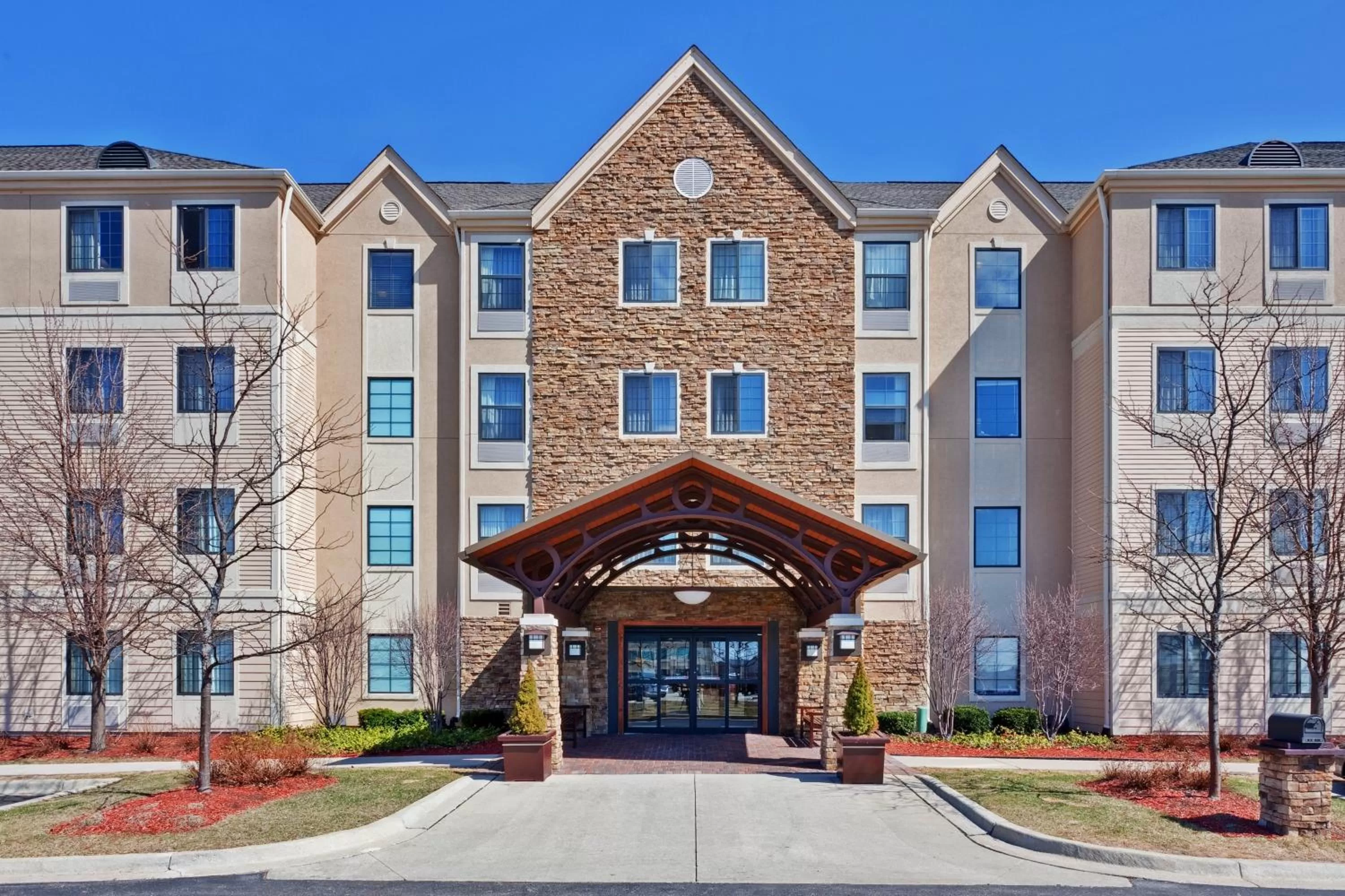 Property building in Staybridge Suites Glenview by IHG