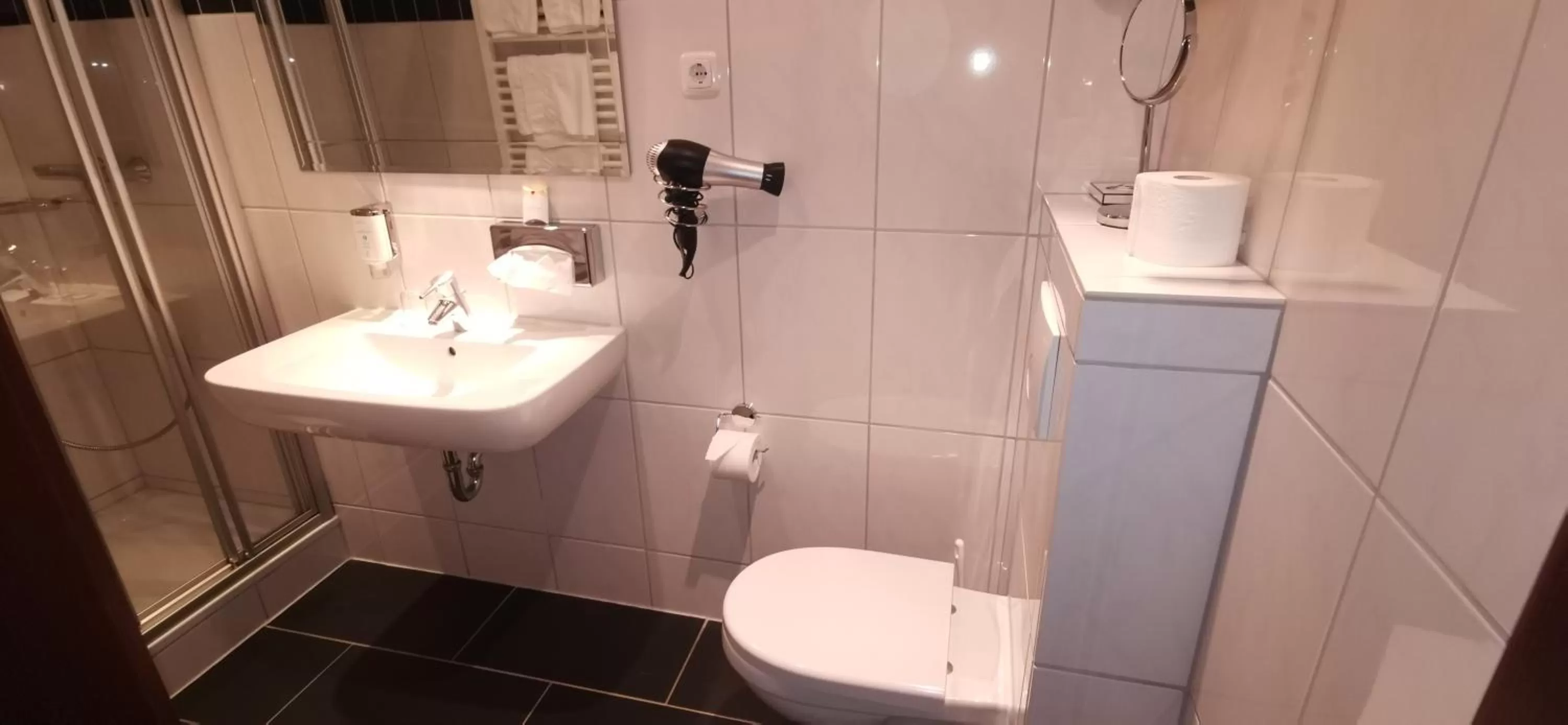 Shower in Heidehotel Soltauer Hof