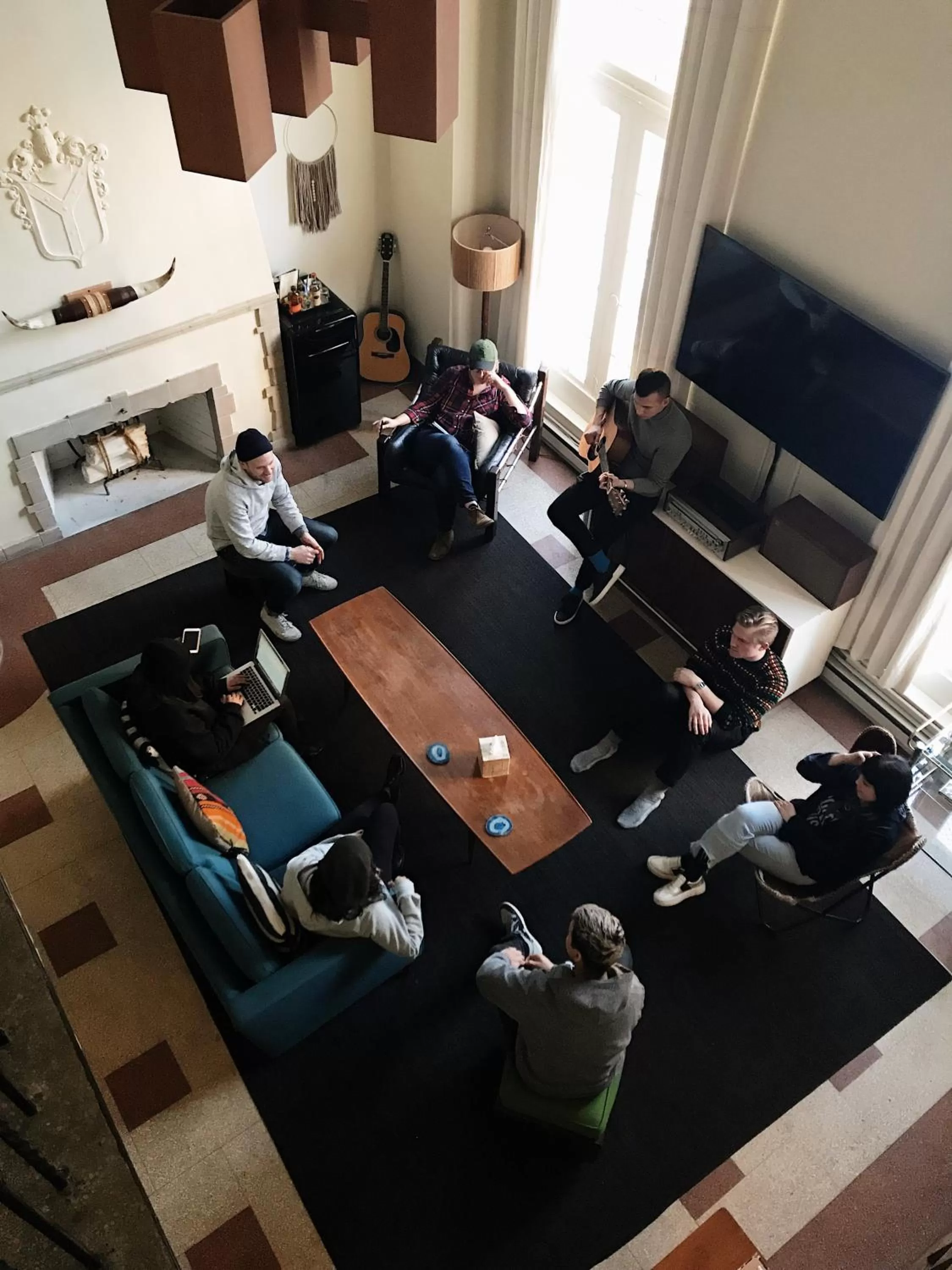 TV and multimedia in Freehand Chicago