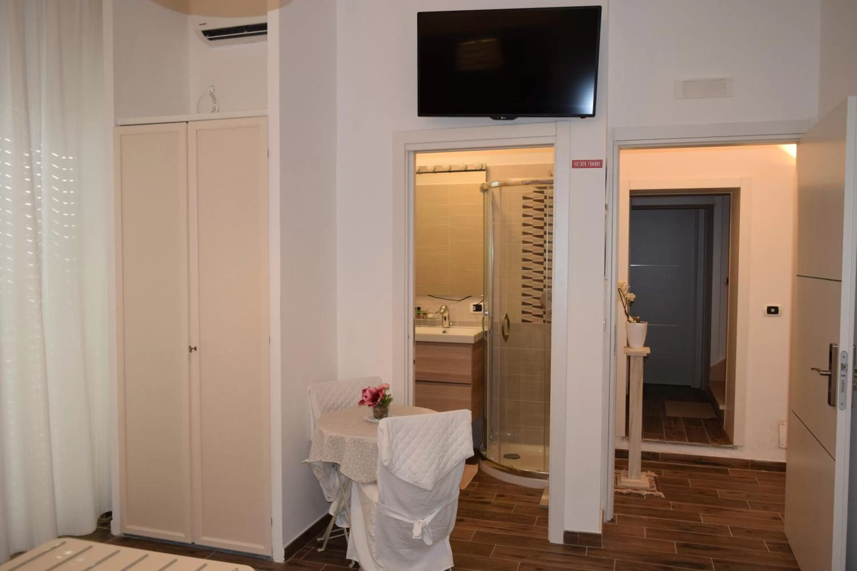 TV and multimedia in DomuS al Corso B&B