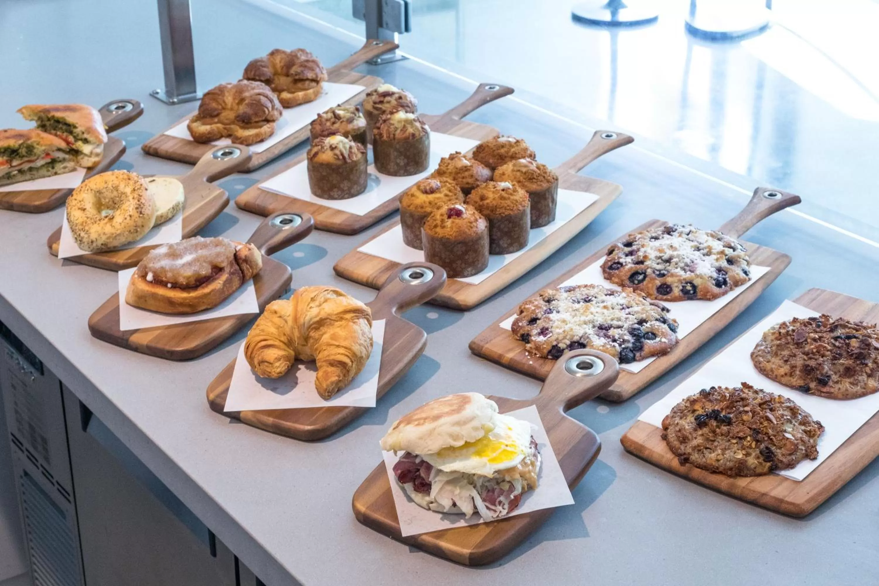 Restaurant/places to eat in Town and Country San Diego