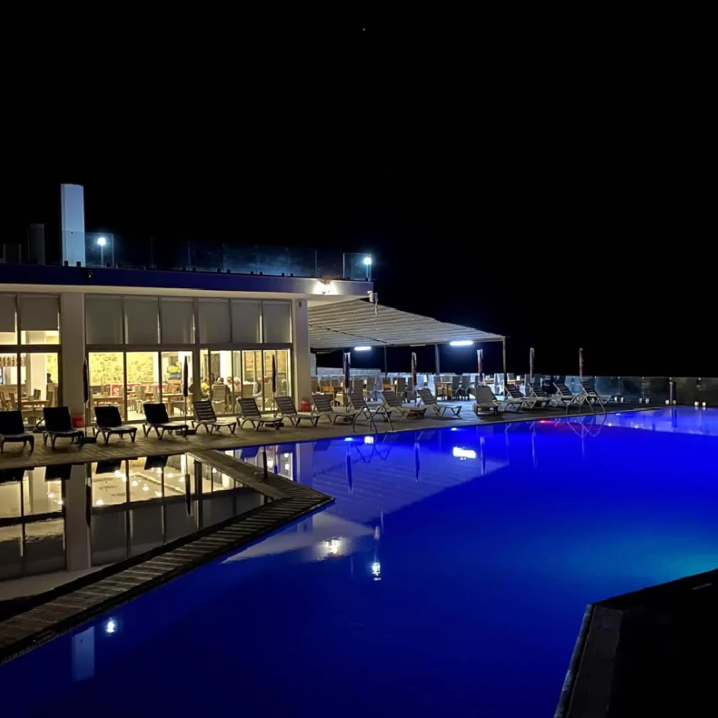 Night in BURHAN'S HOTEL